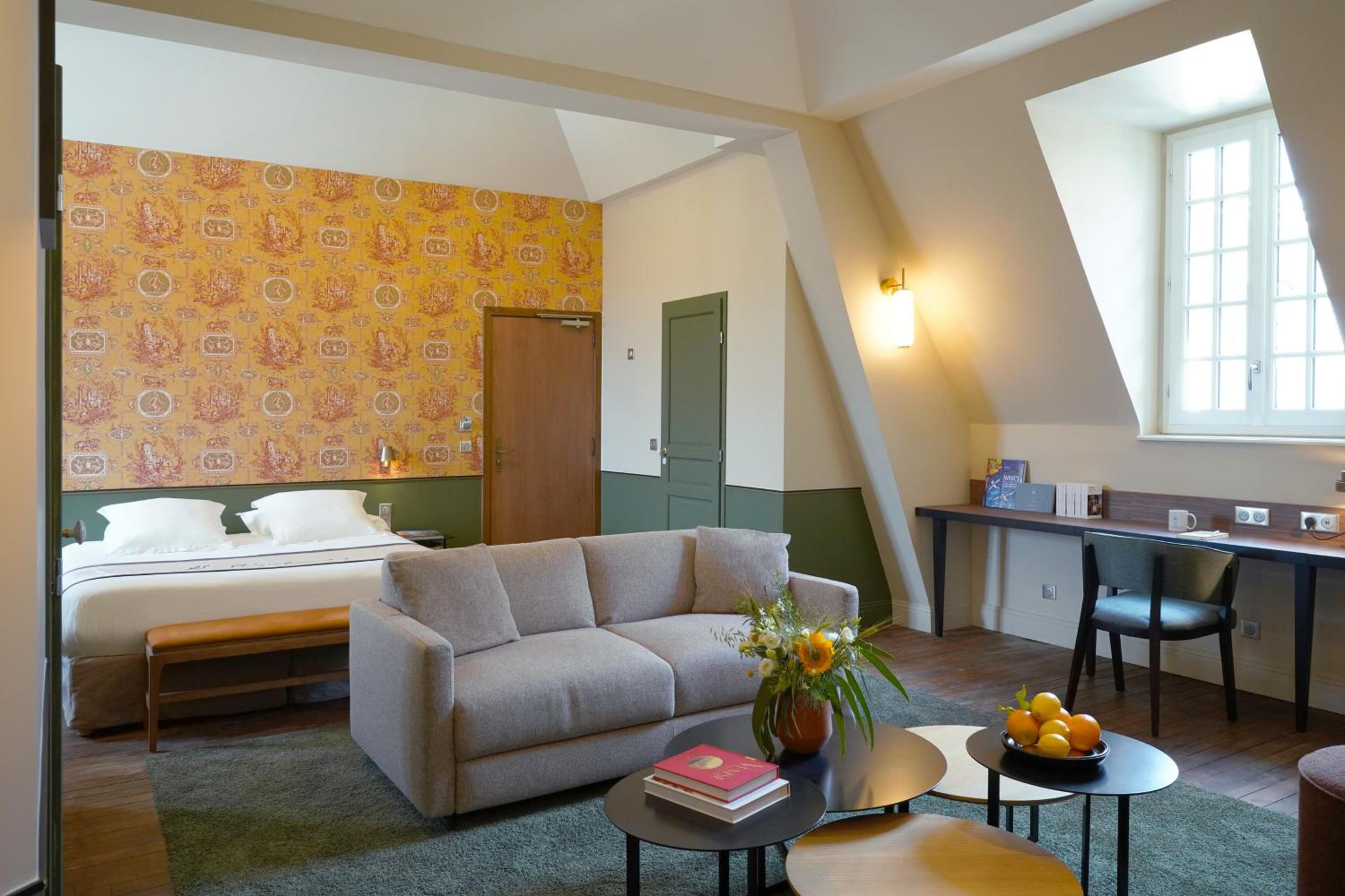 Suite Suite