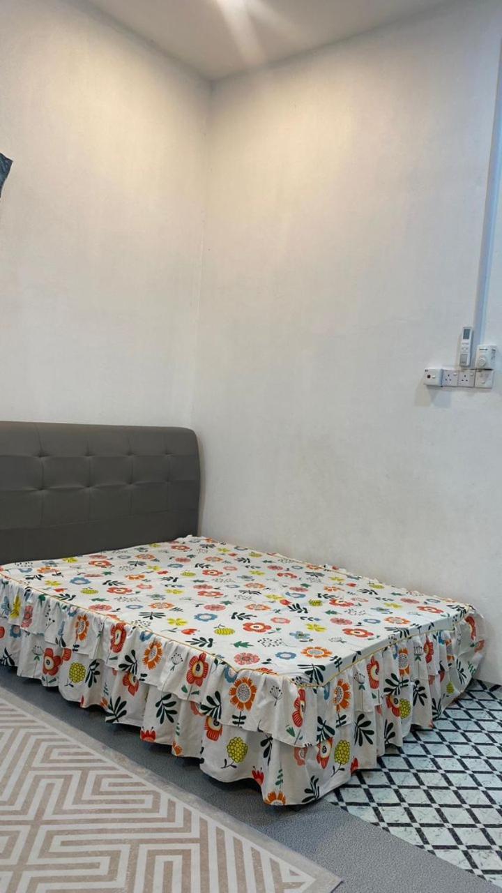 Two-Bedroom House photo 2