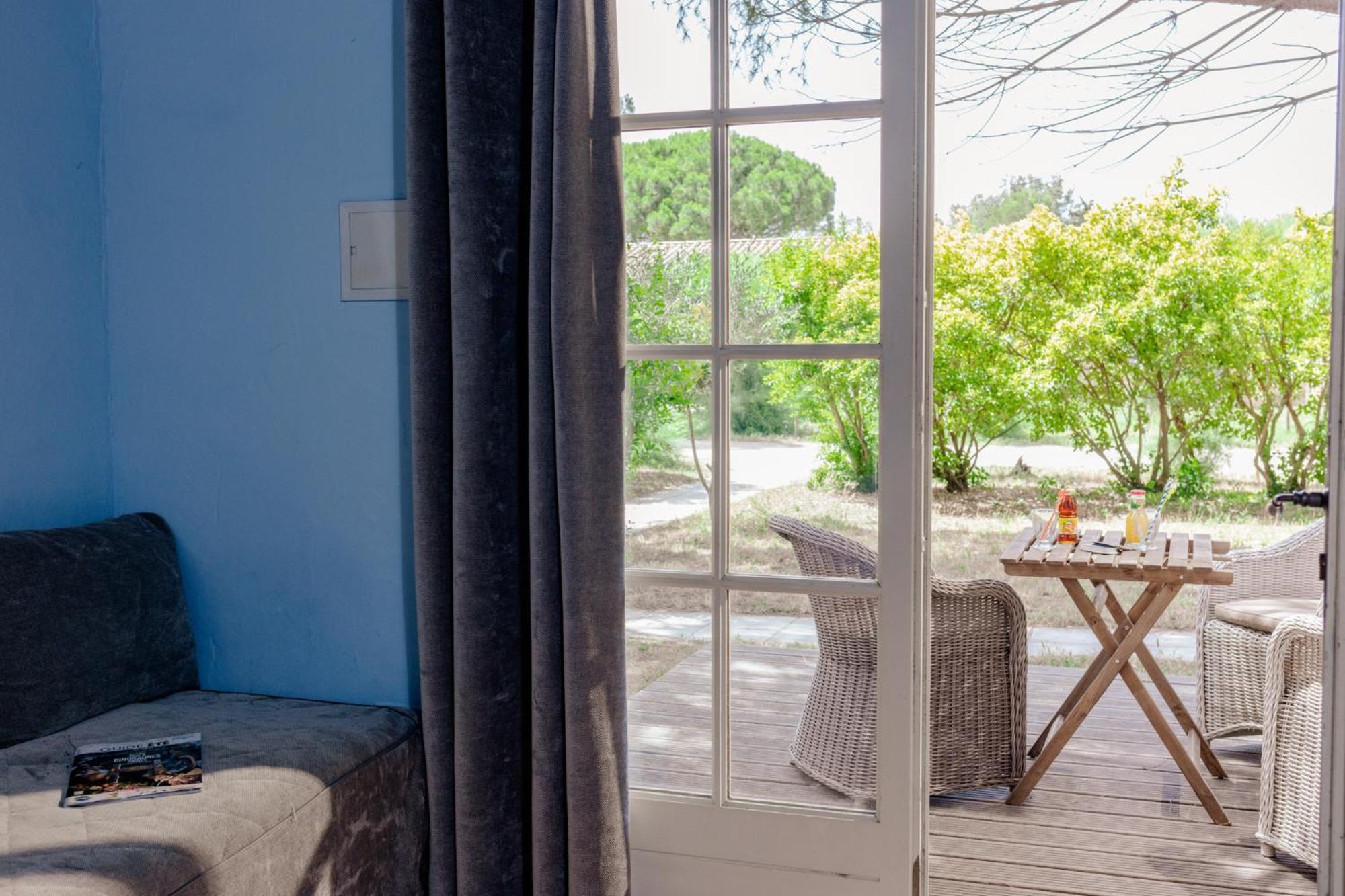 Camargue Twin Room - Photo 12