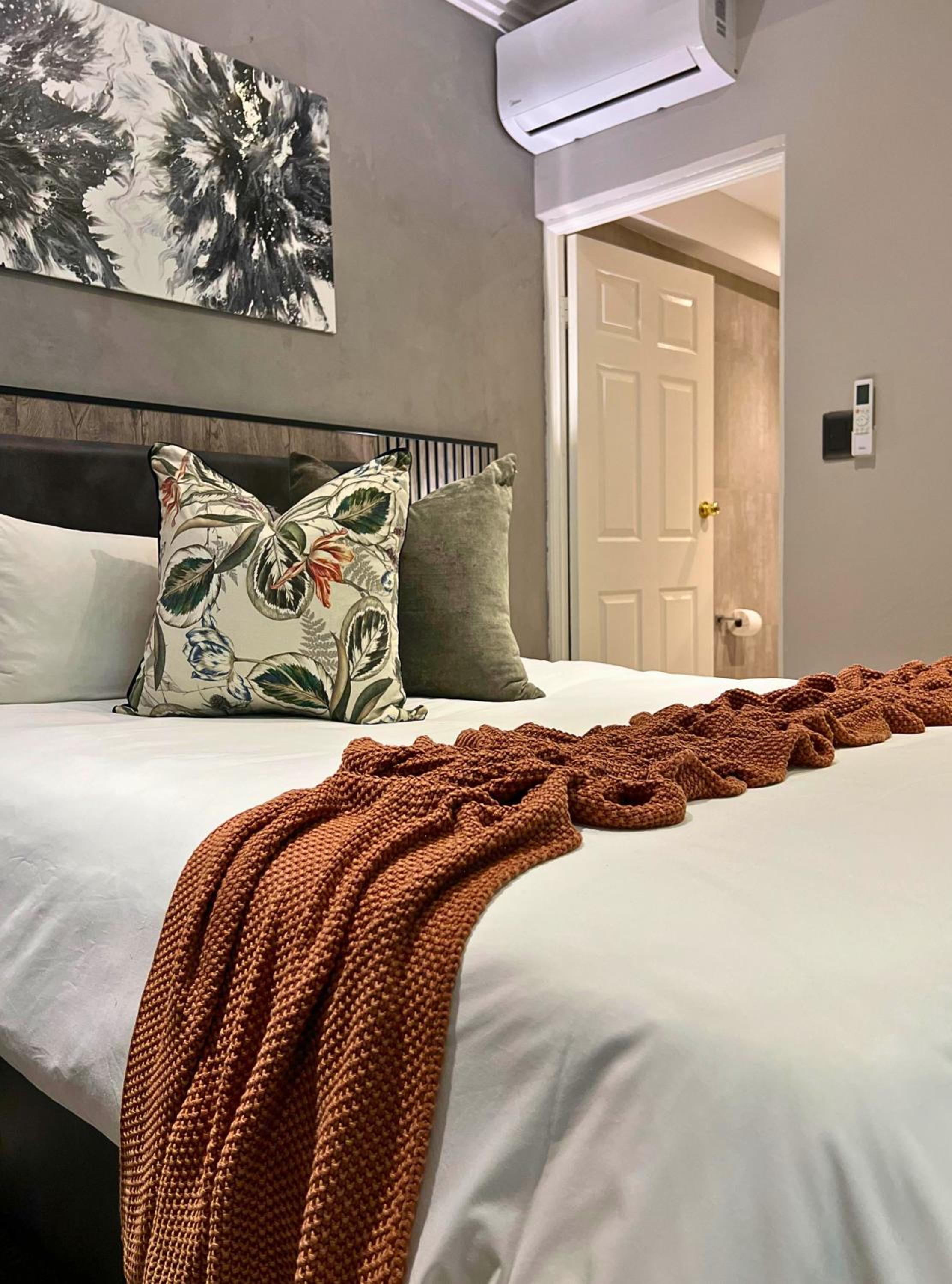 Double Room - Photo 4