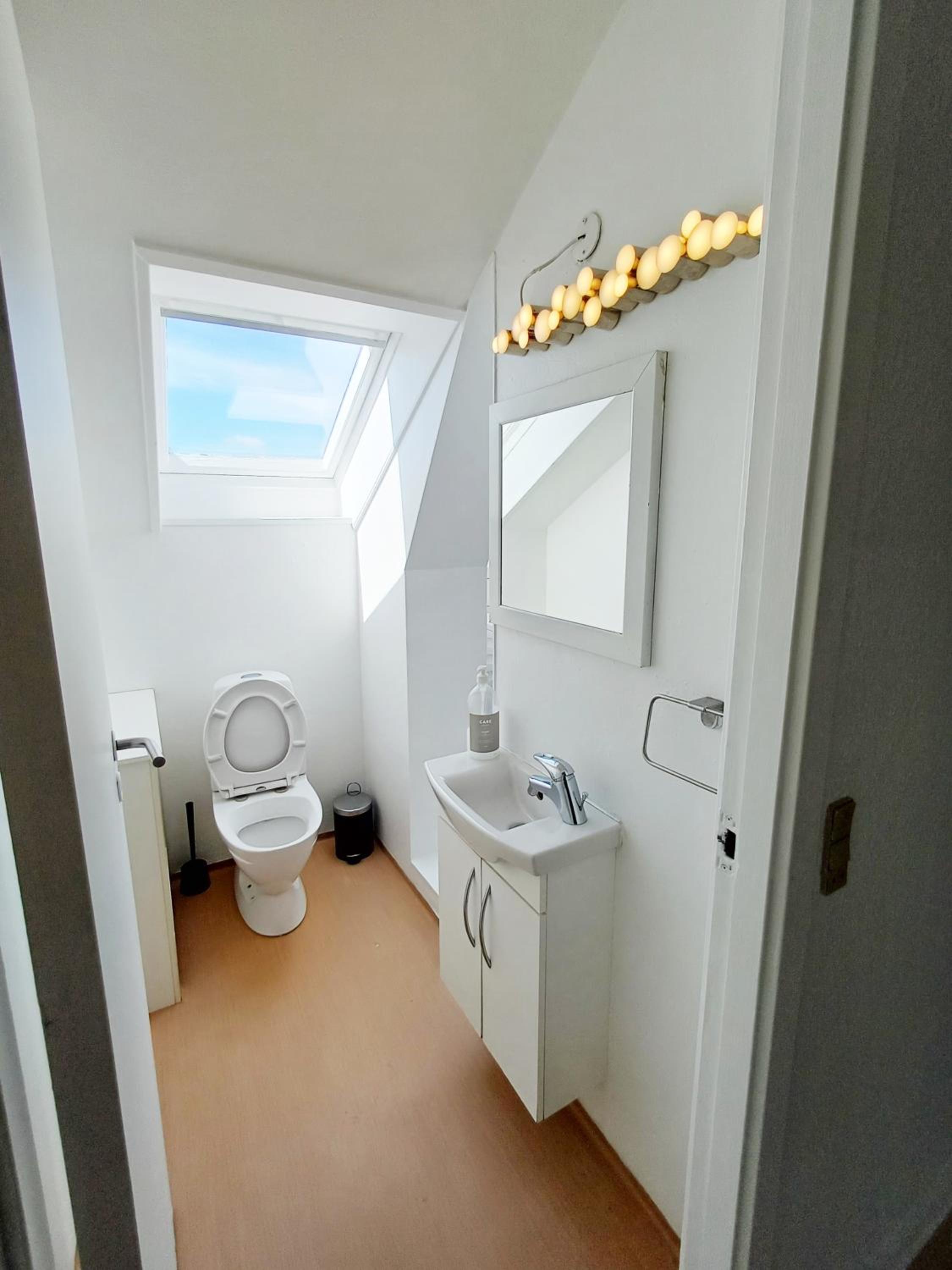 Double Room With Shared Bathroom photo 2