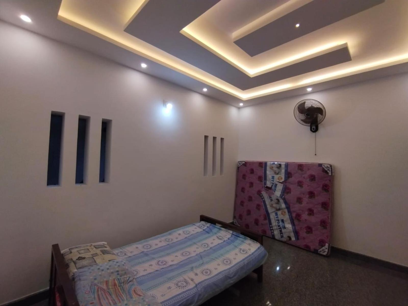 Double Room With Private Bathroom photo 1