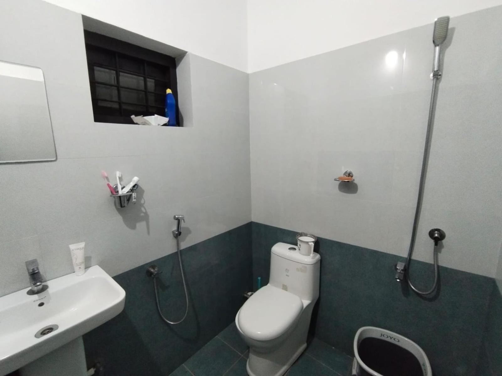 Double Room With Private Bathroom photo 3