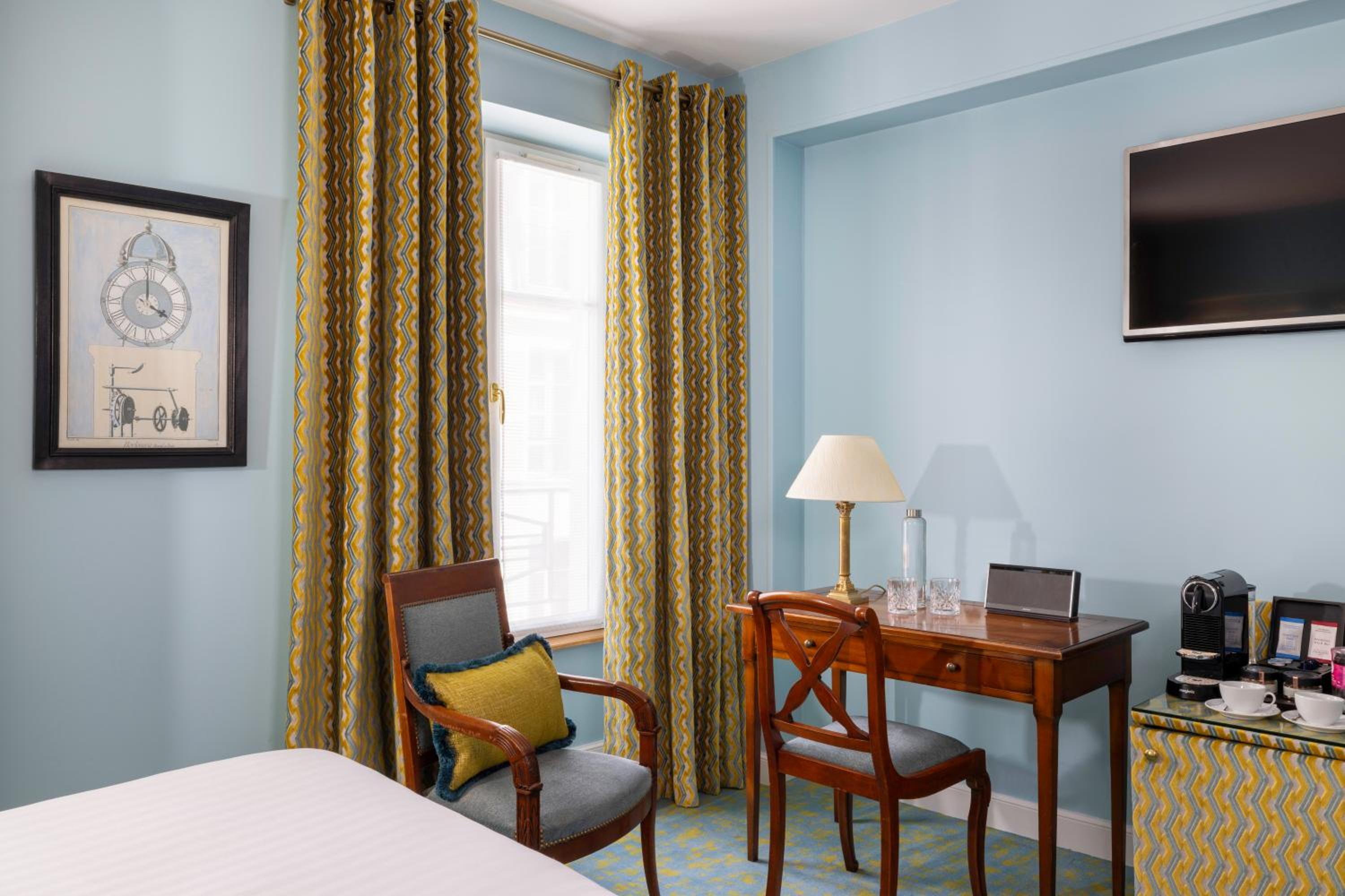 Superior Double or Twin Room photo 1