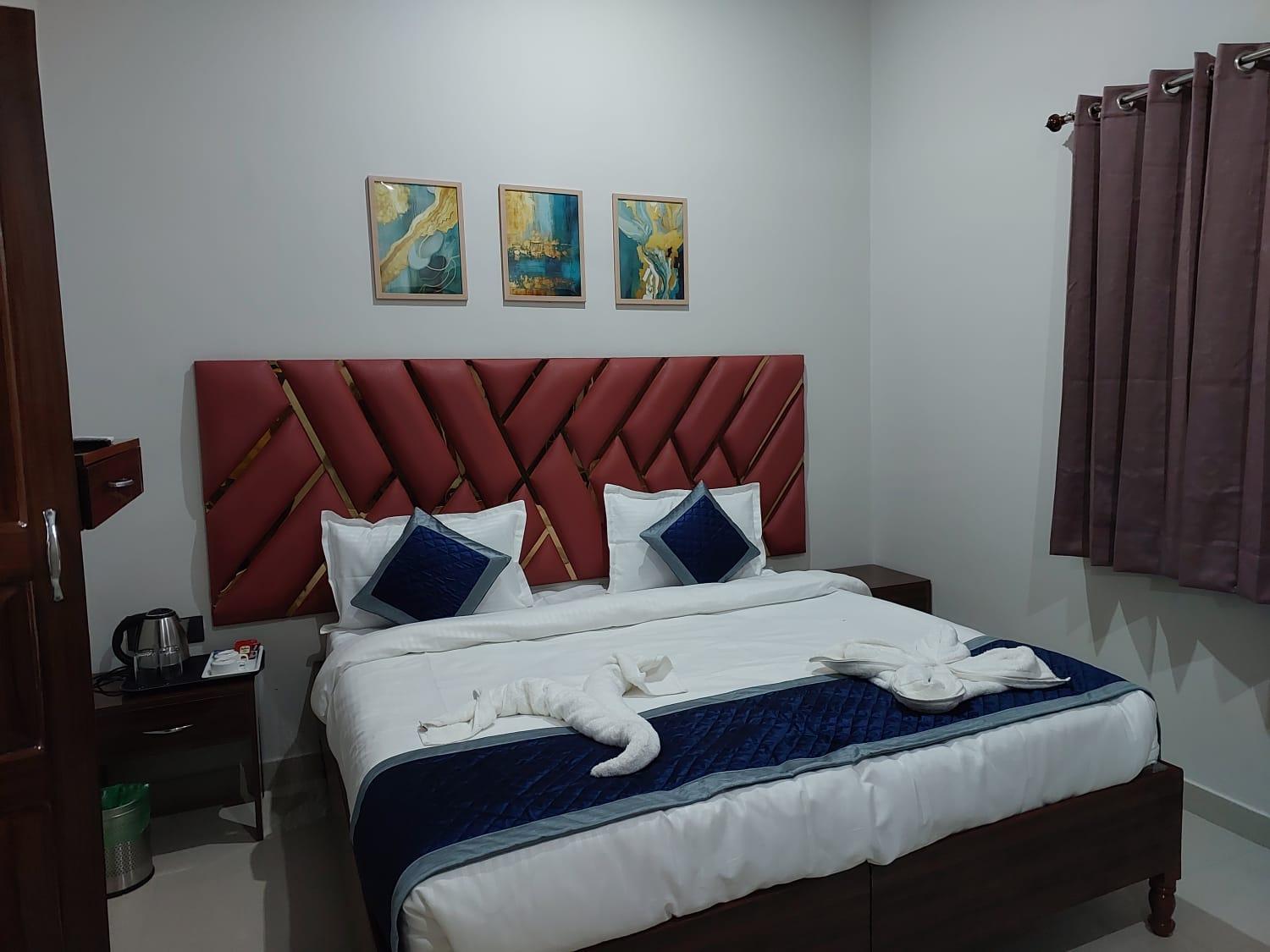 Deluxe Queen Room with Two Queen Beds