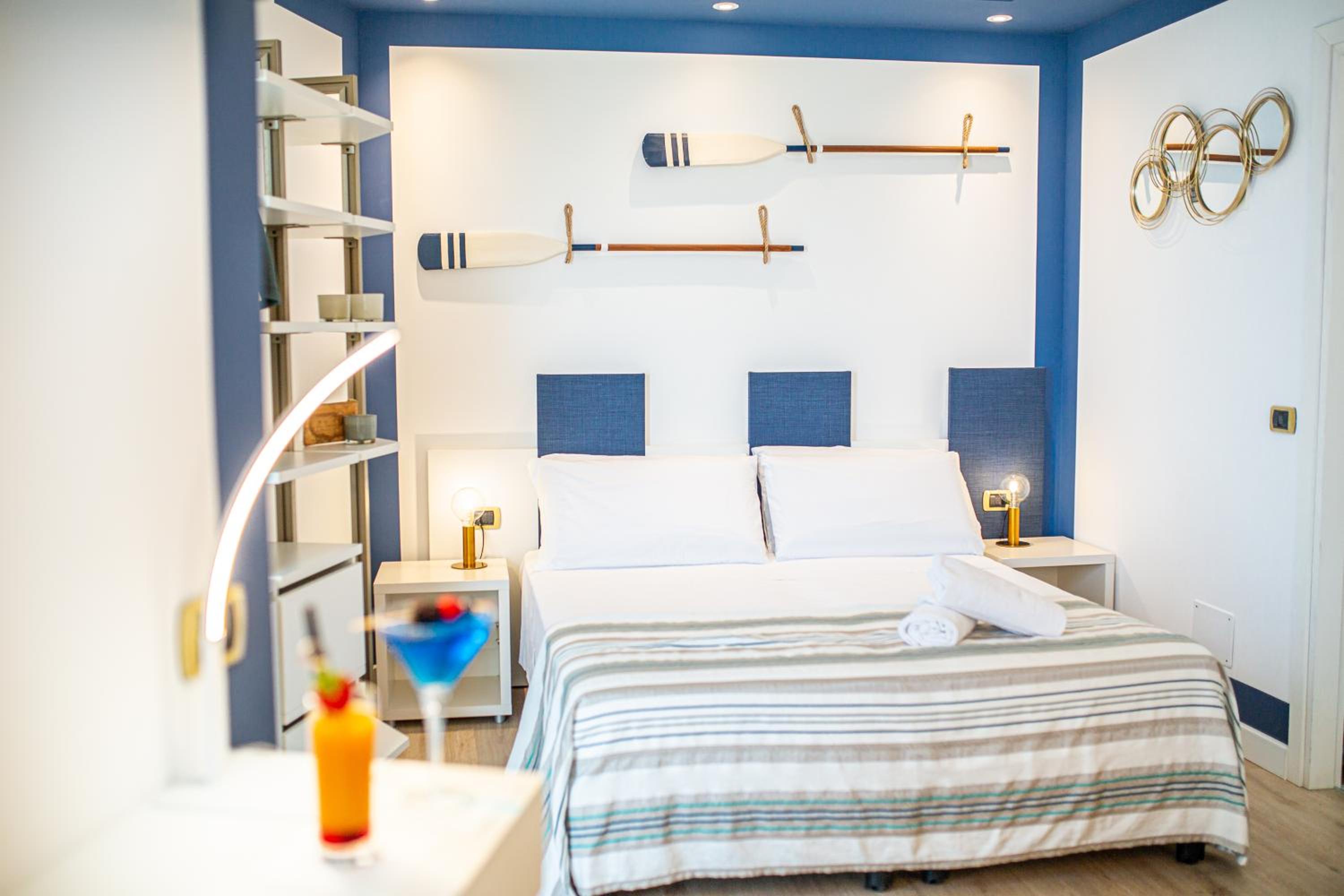 Comfort Double Room with Balcony and Sea View
