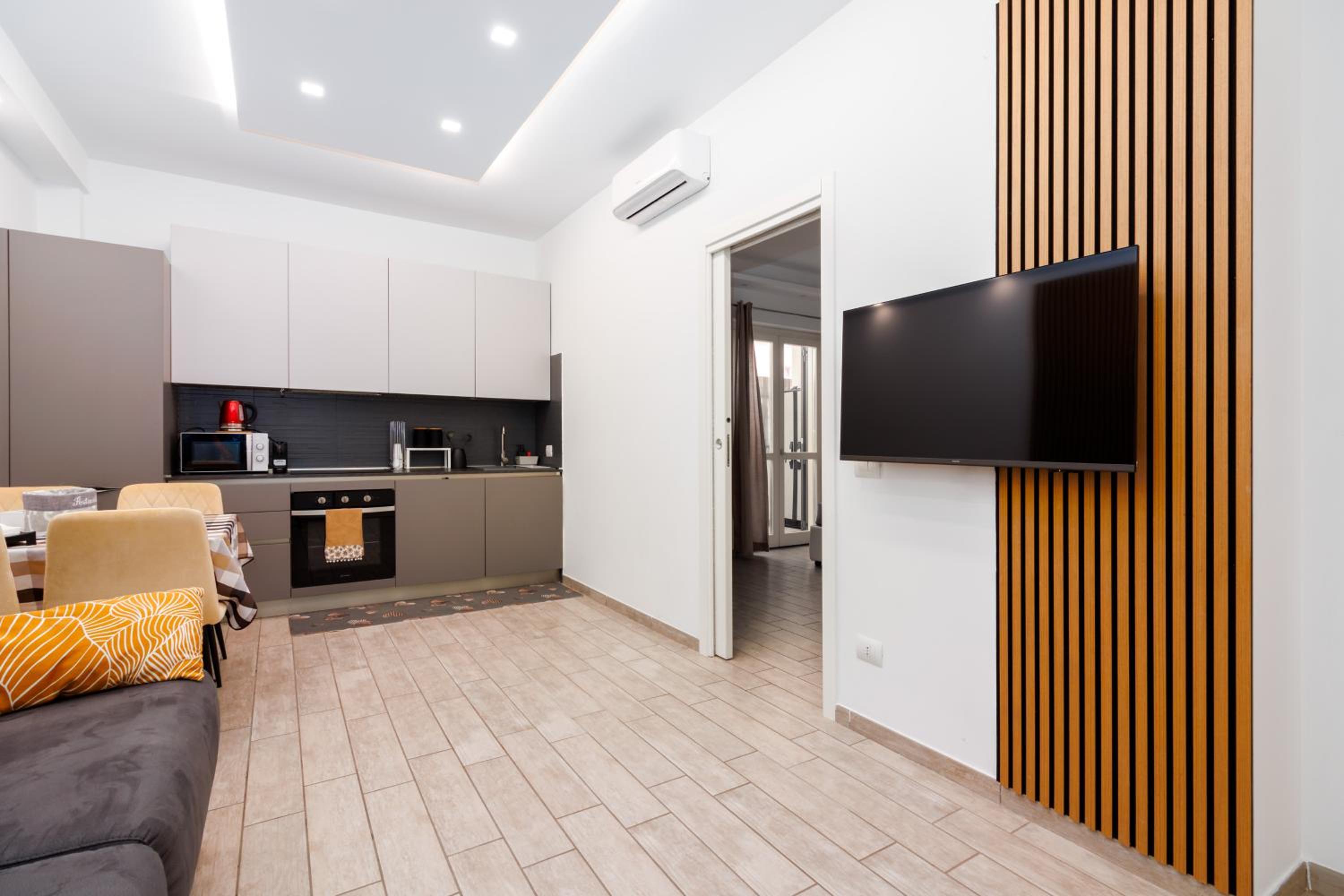One-Bedroom House photo 3