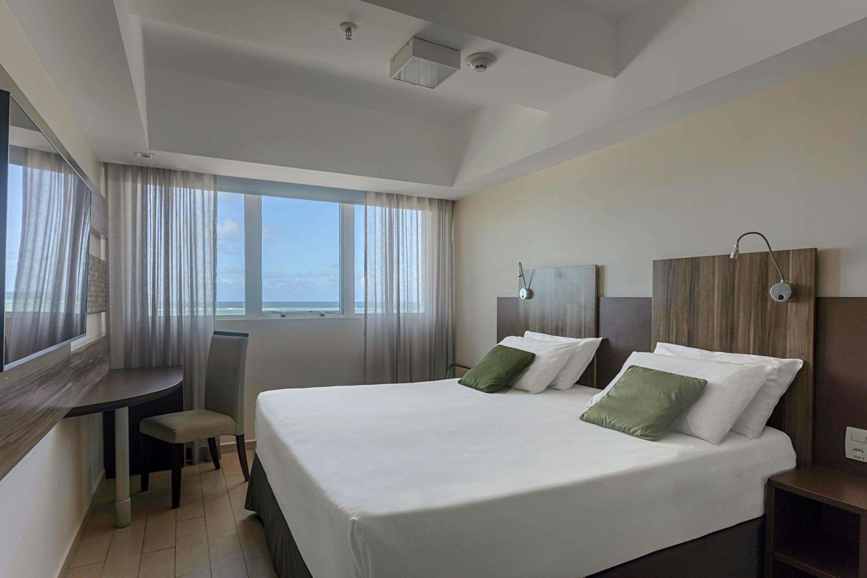 Superior Room with 1 Double Bed photo 2