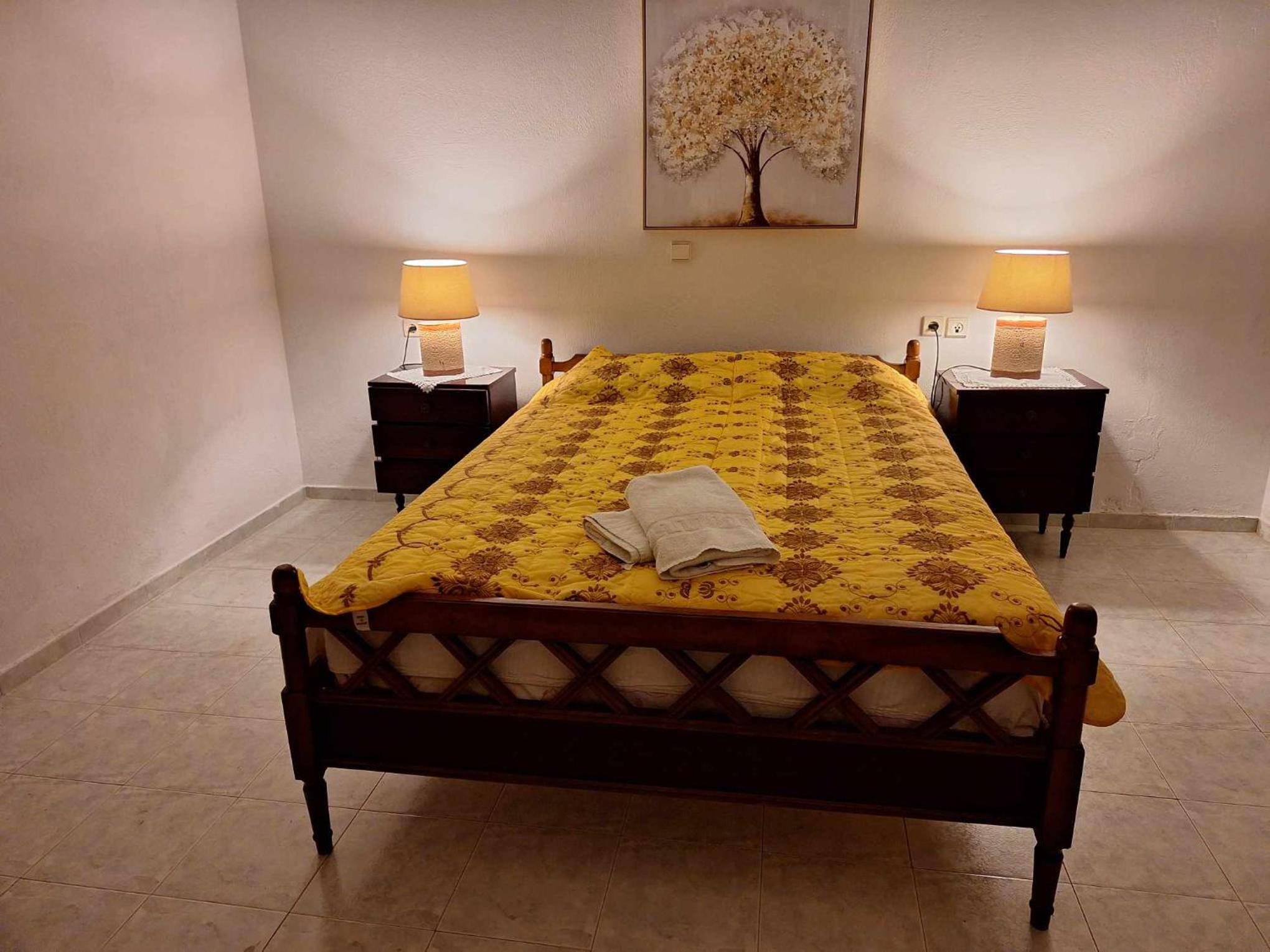 One-Bedroom House photo 1