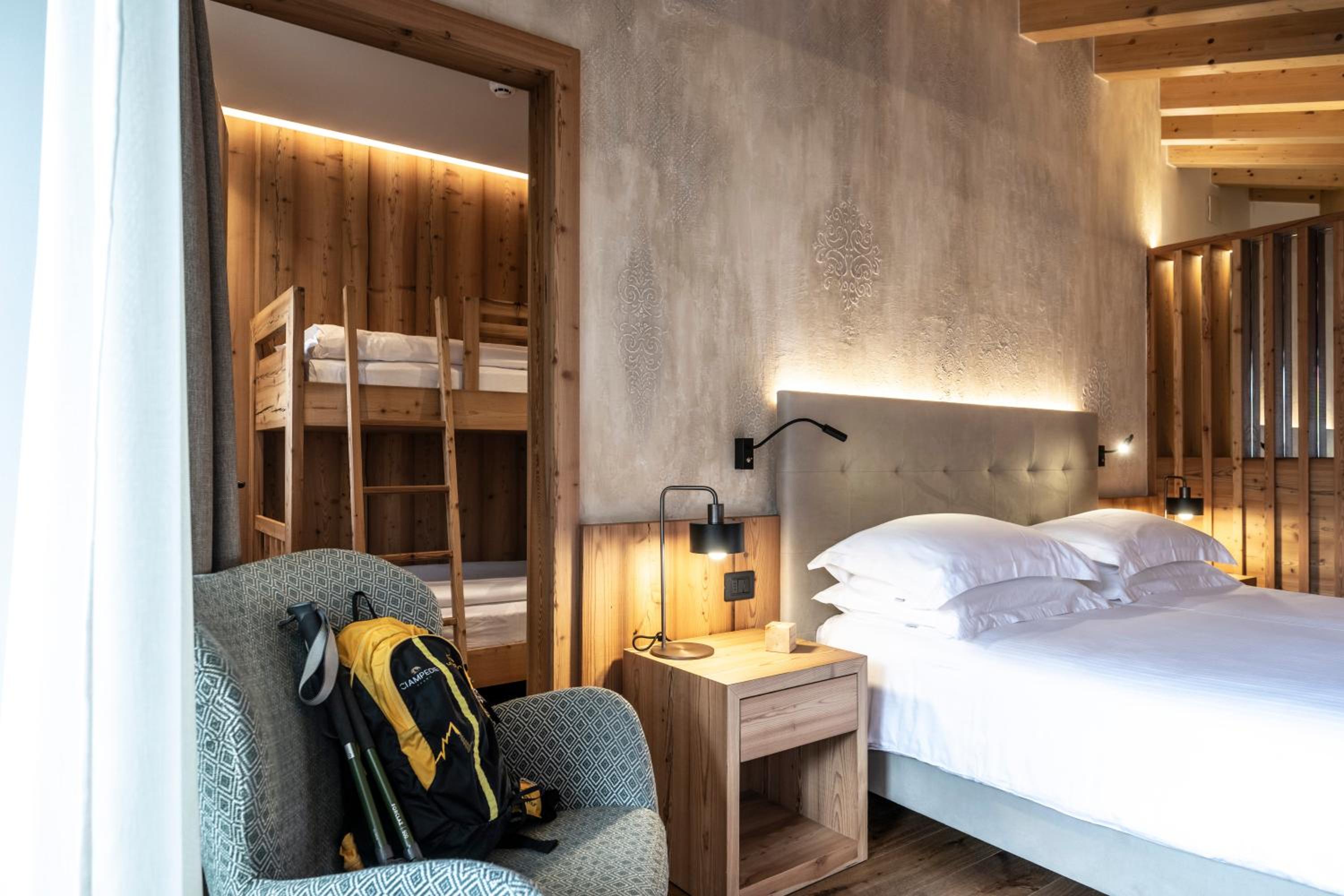 Family Junior Suite - Photo 4