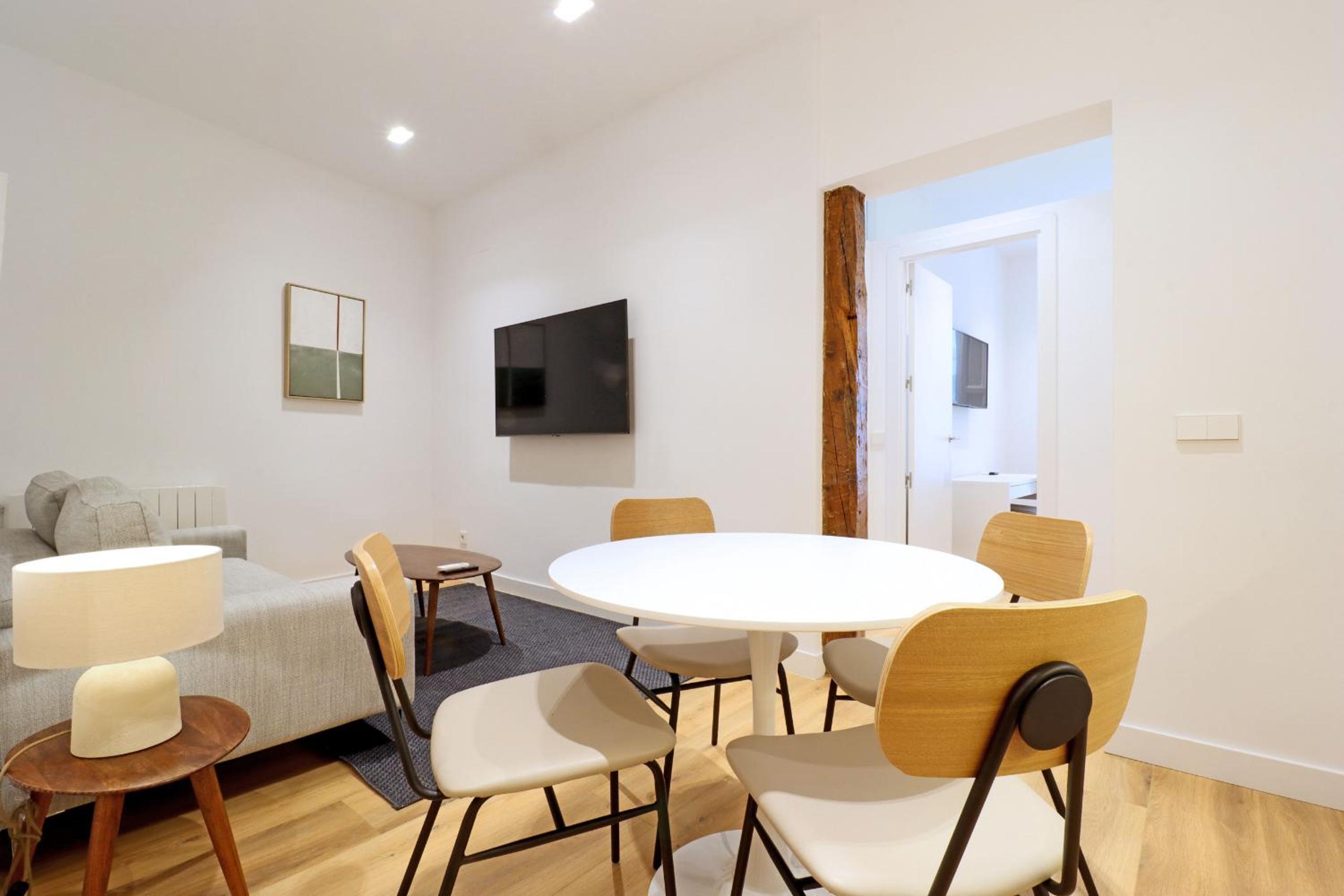 Two-Bedroom Apartment photo 2