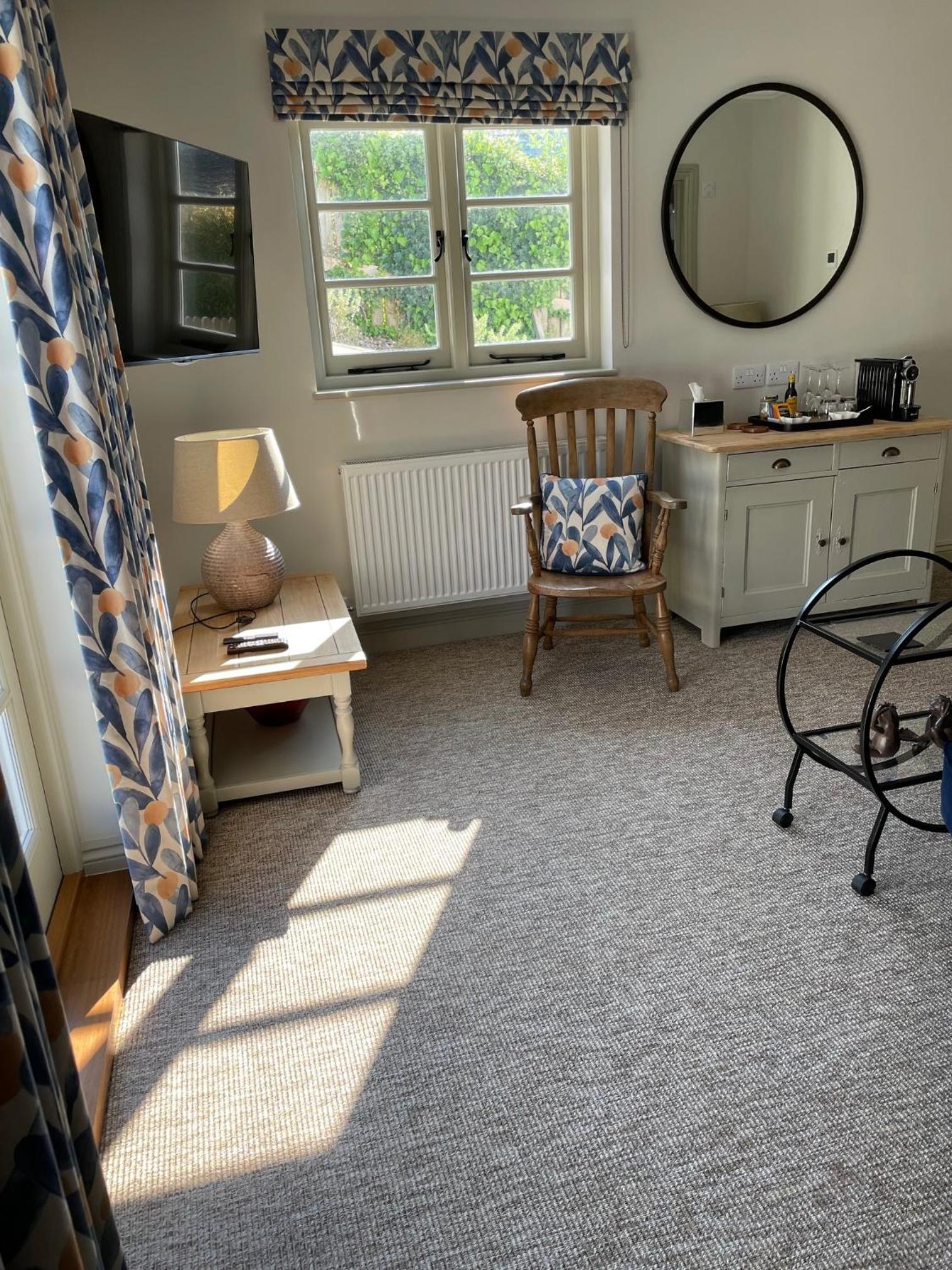 Deluxe Suite photo 3