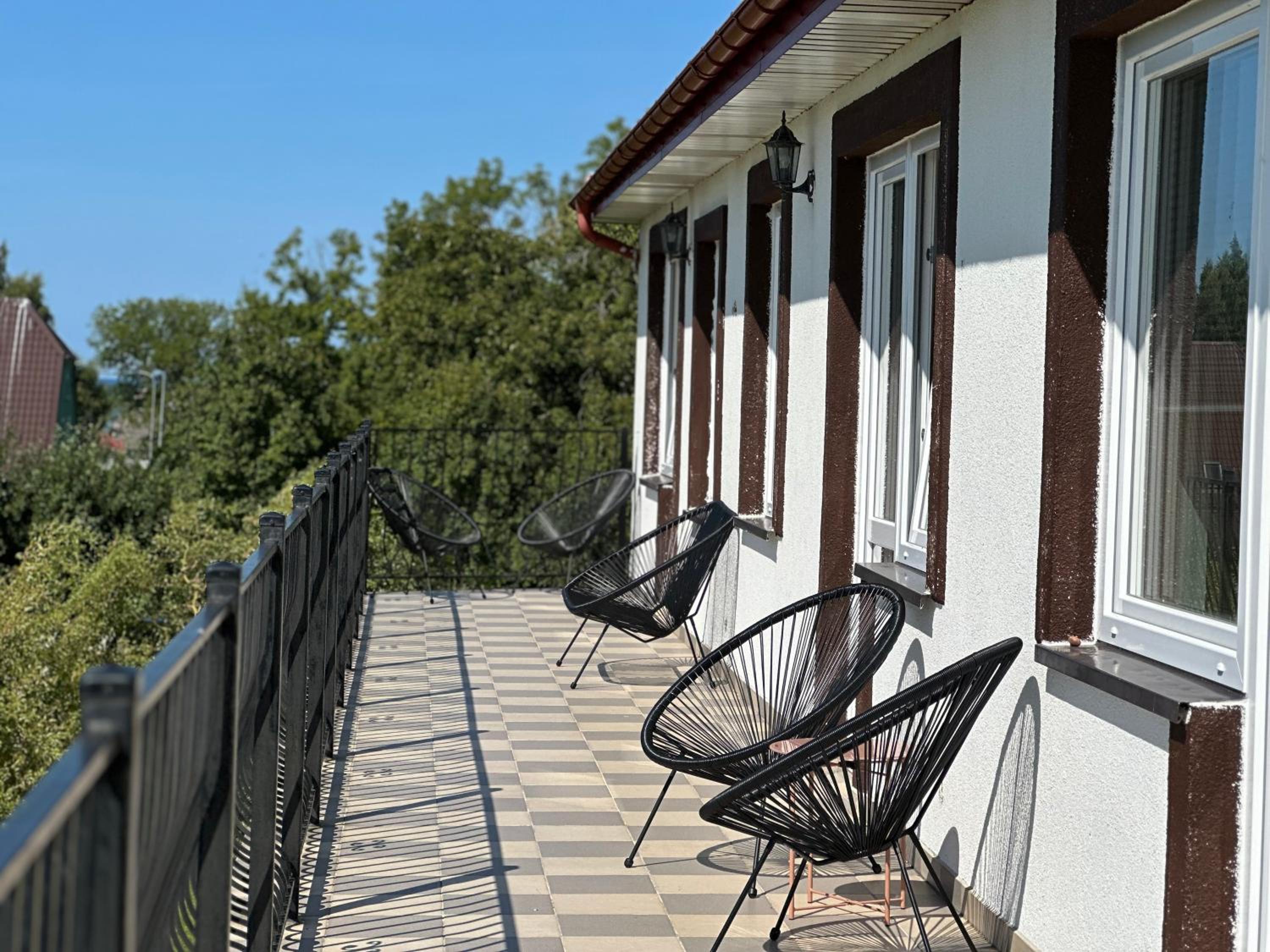 Quadruple Room with Sea View - Photo 2