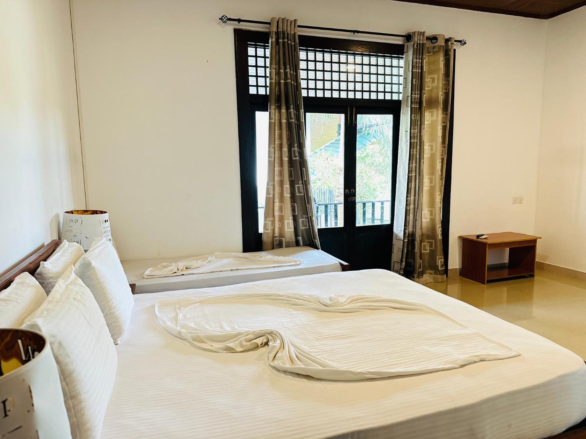 Superior Triple Room photo 3