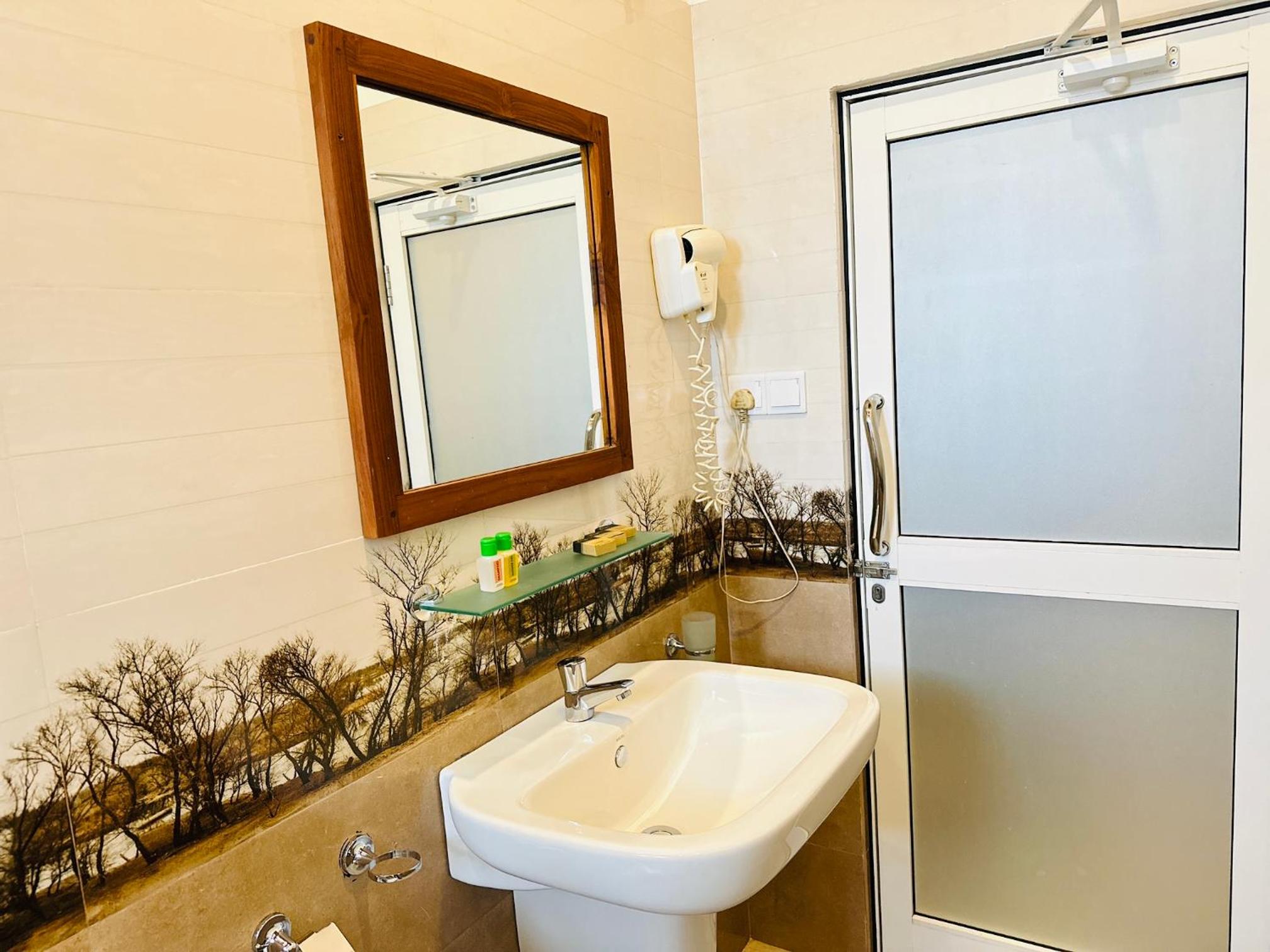 Superior Triple Room photo 2