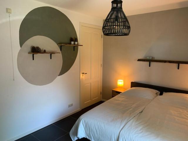 One-Bedroom House photo 1