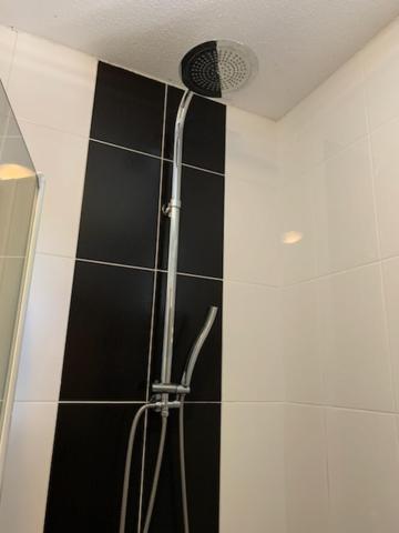 One-Bedroom House photo 2