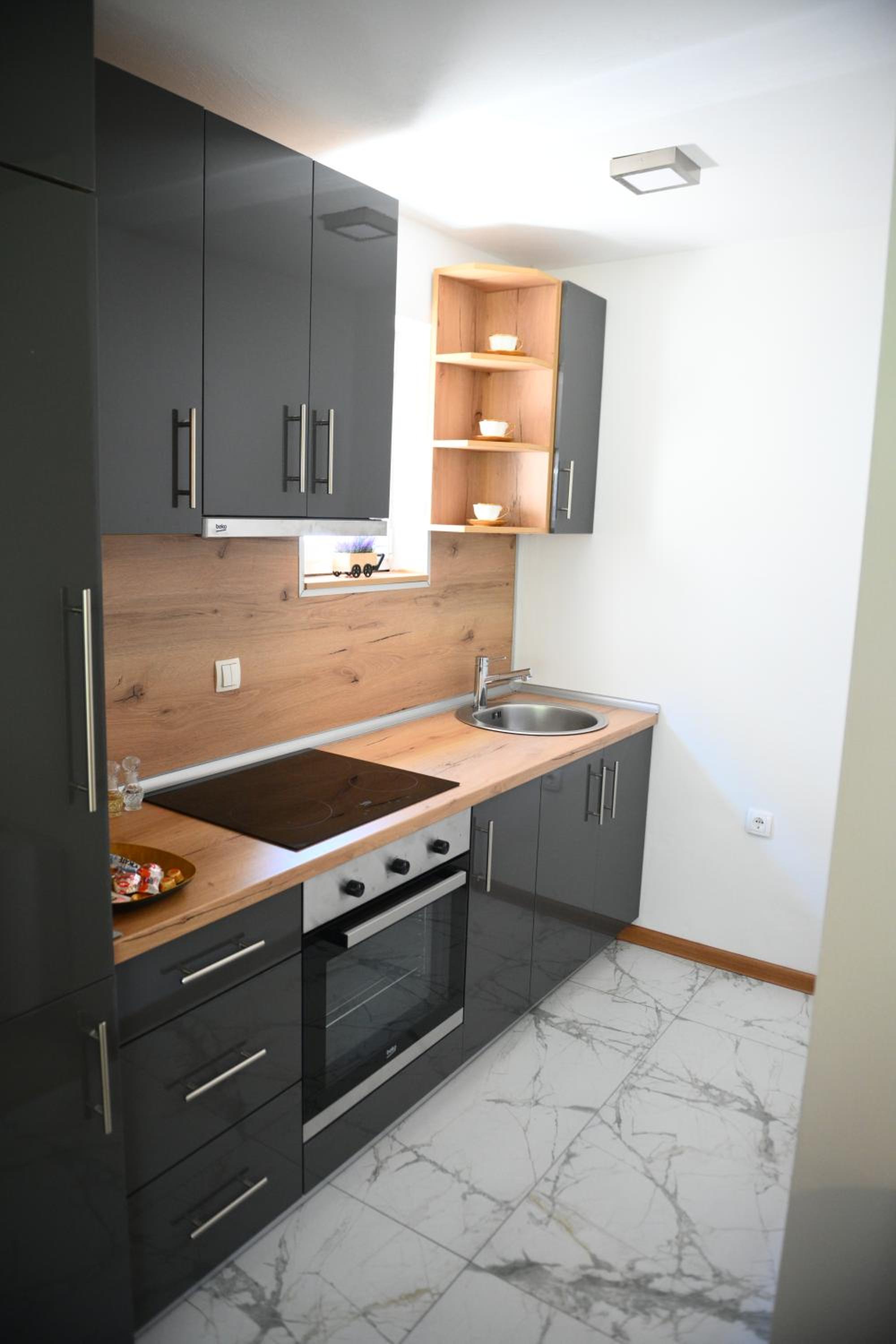 Apartment photo 1