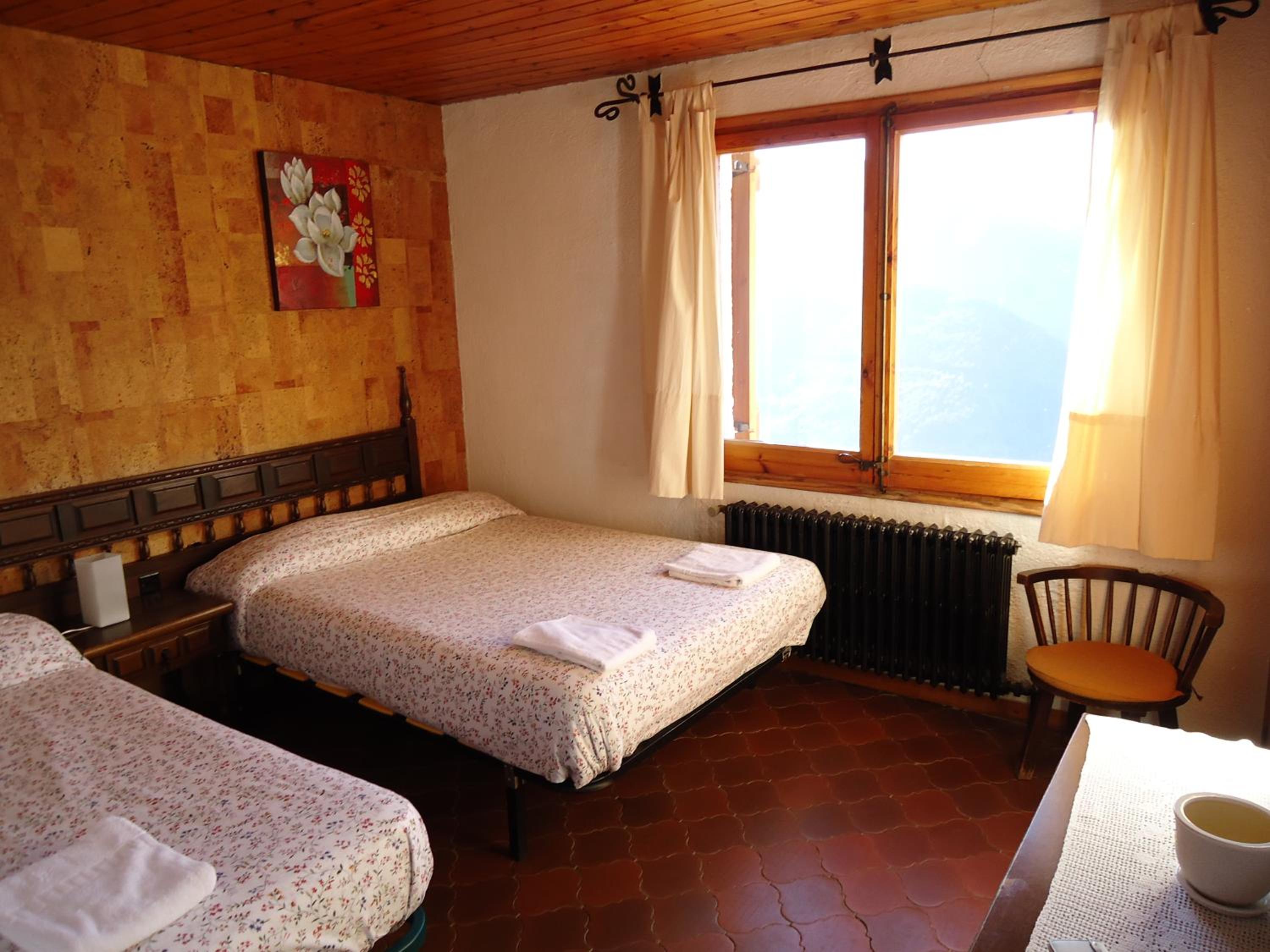 Triple Room - Photo 2