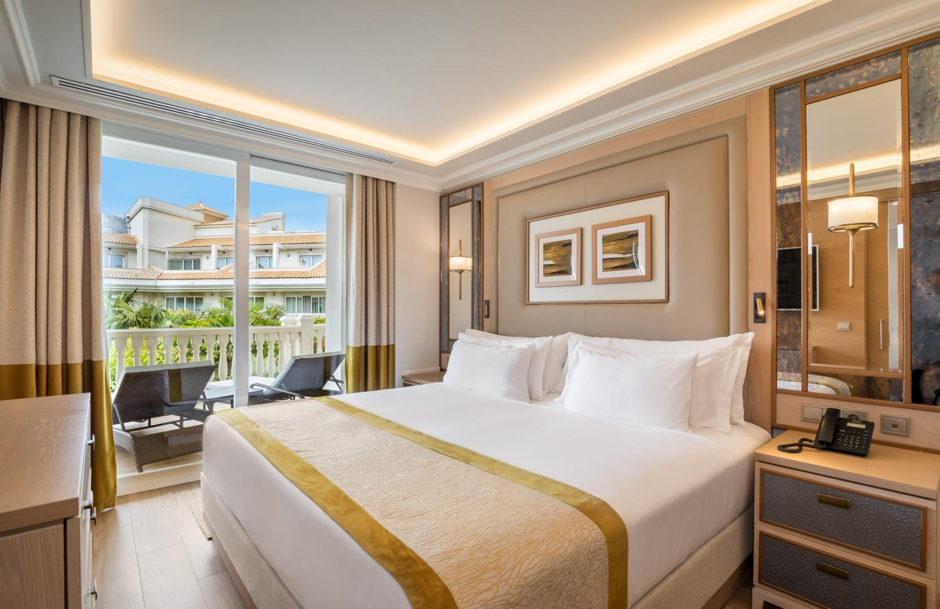 Junior Suite - Photo 2