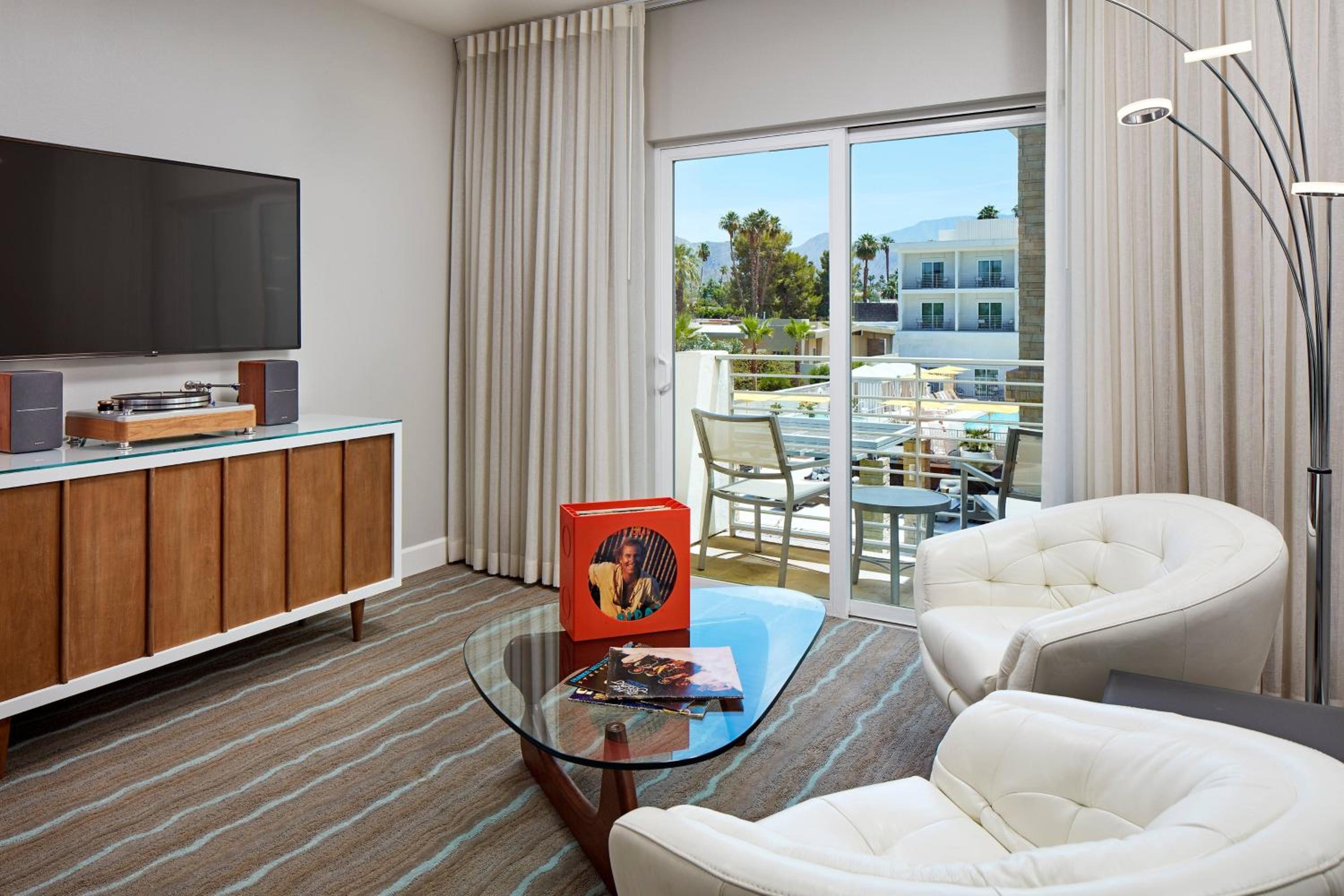 King Suite with Balcony and Mountain View