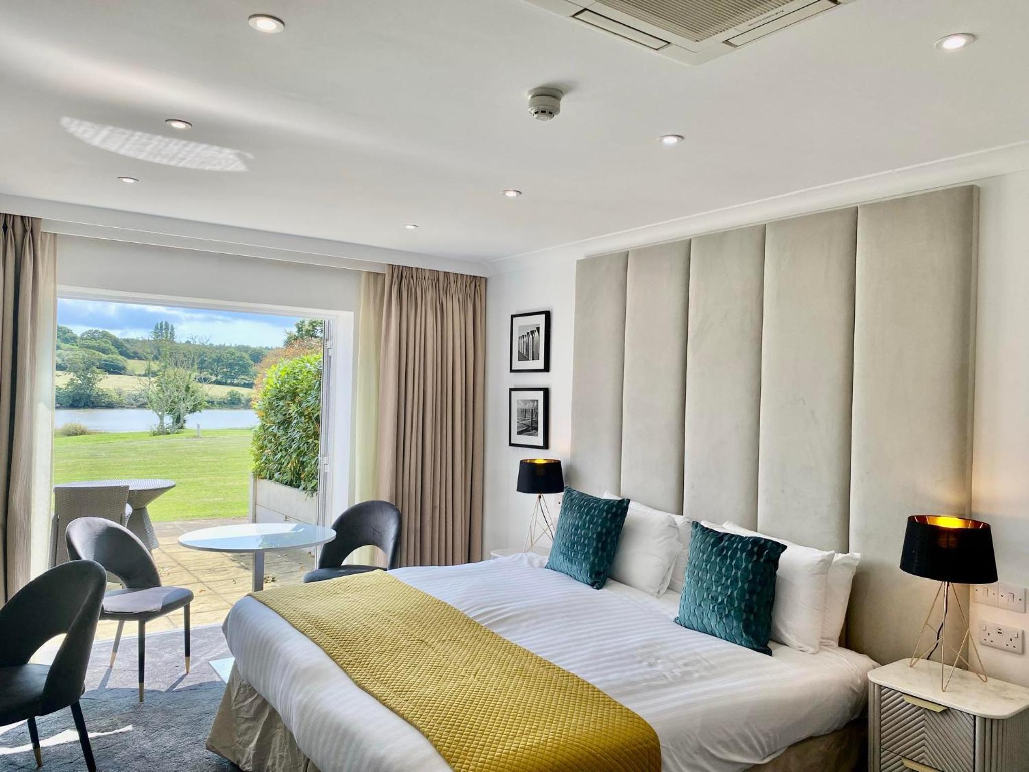 Deluxe Double Room photo 2