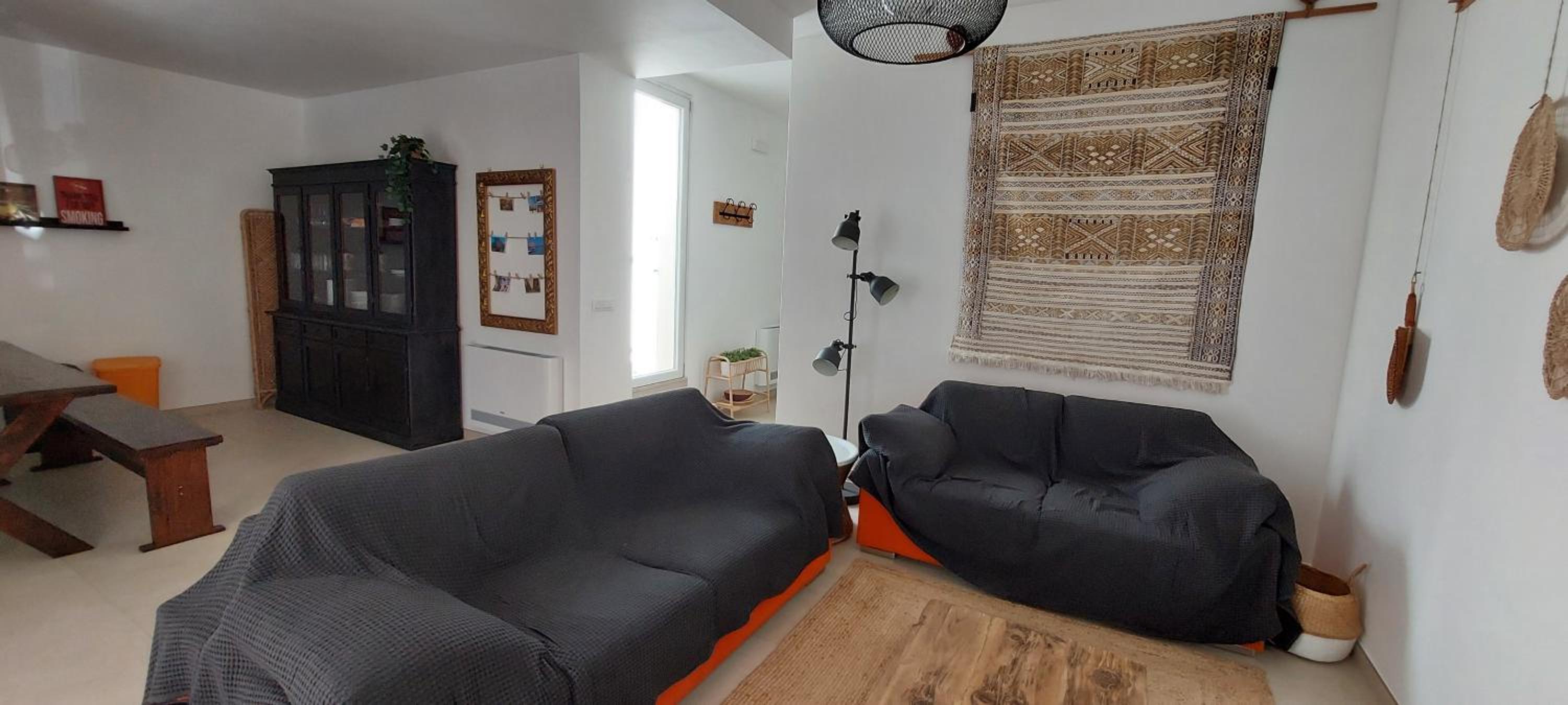 Three-Bedroom Apartment photo 3