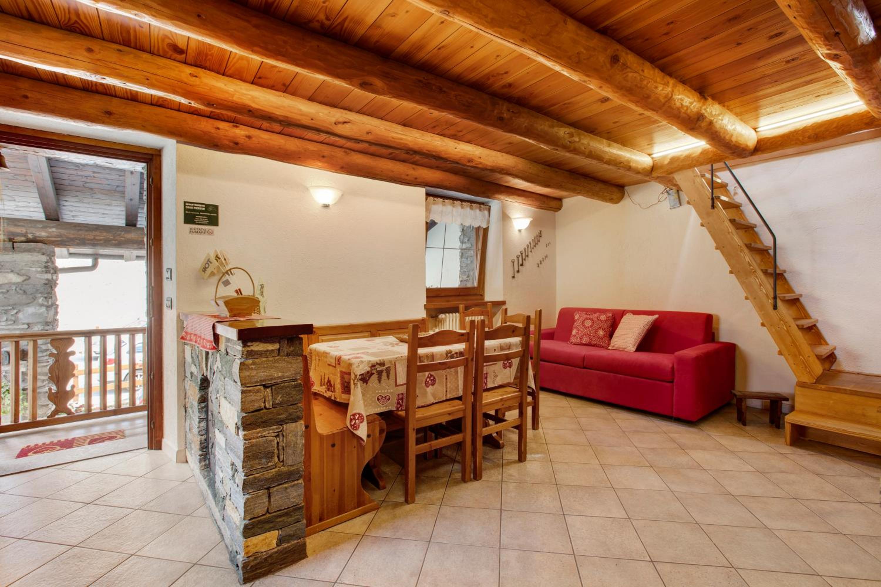 Superior One-Bedroom Apartment with Balcony