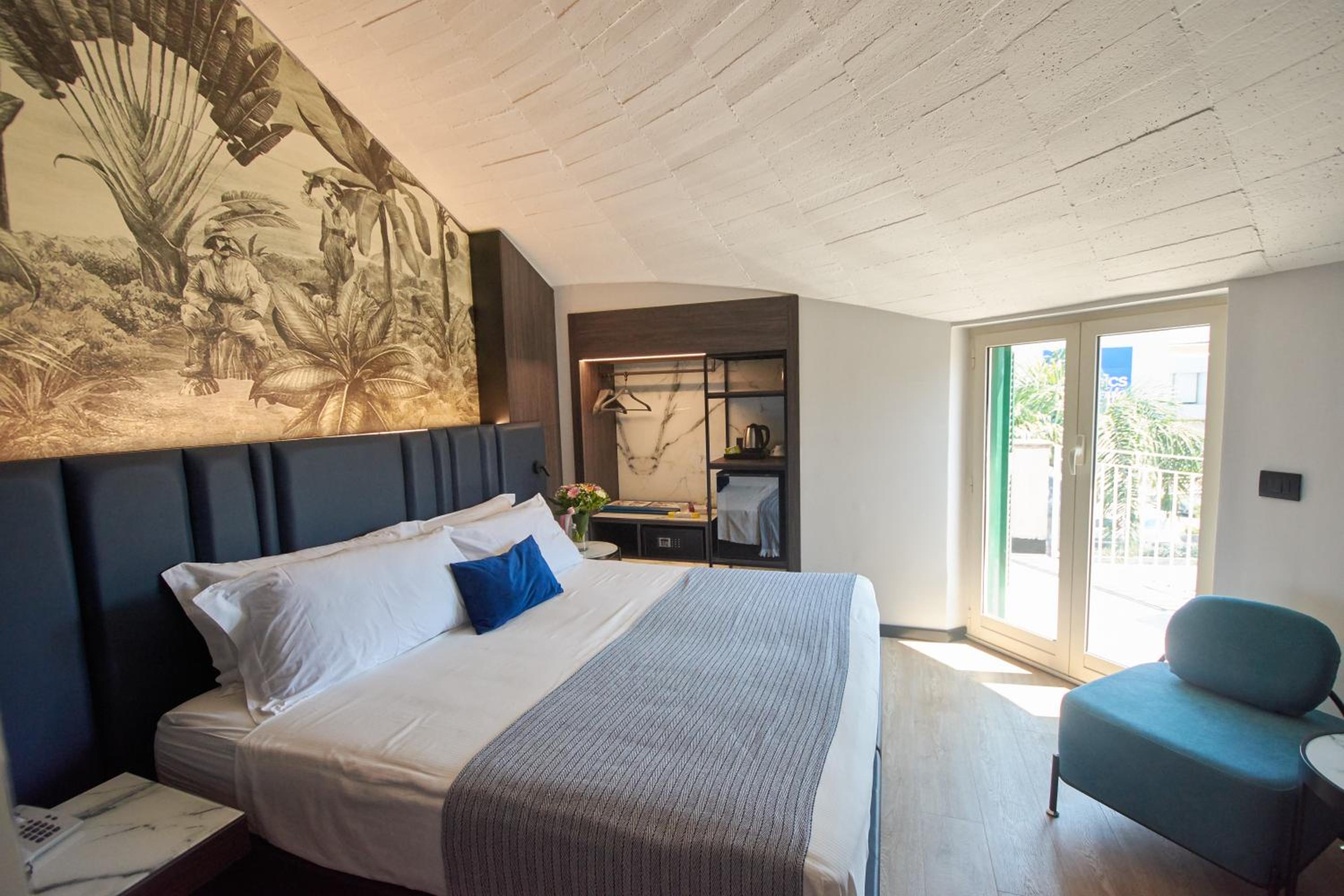 Superior Double Room - Photo 10