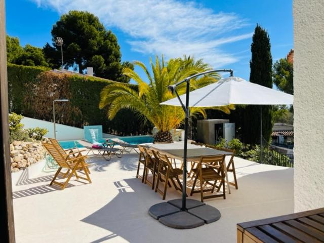 Villa photo 3