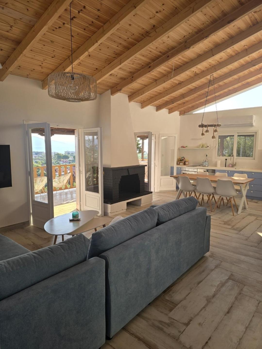 Two-Bedroom Villa photo 3