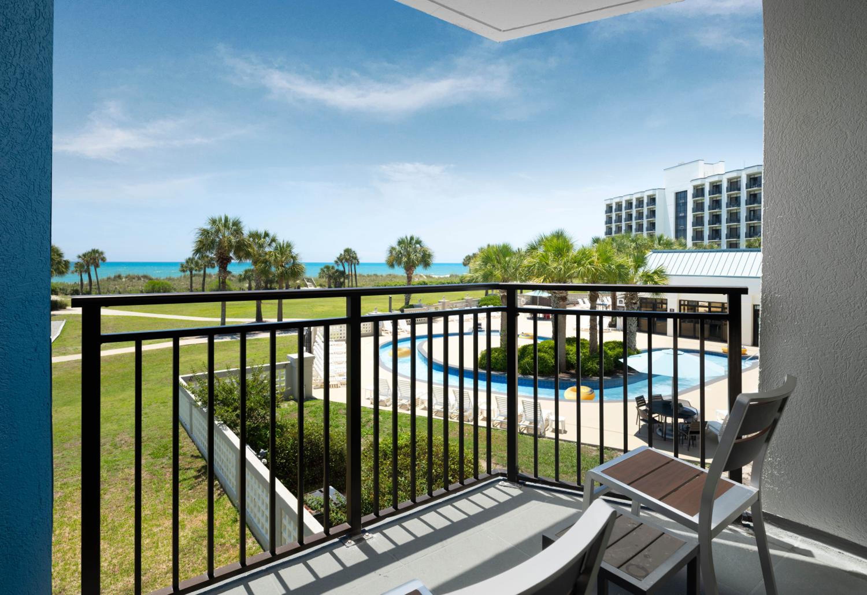 1 King Partial Oceanview With Balcony - Photo 5