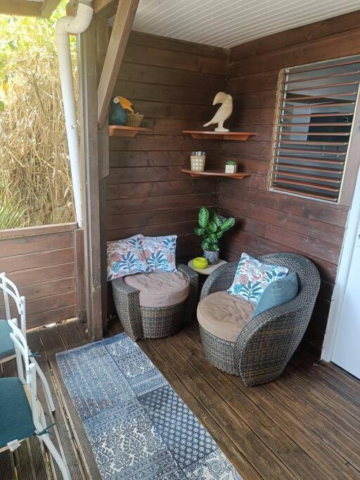 One-Bedroom Apartment with Sea View and Terrace photo 3