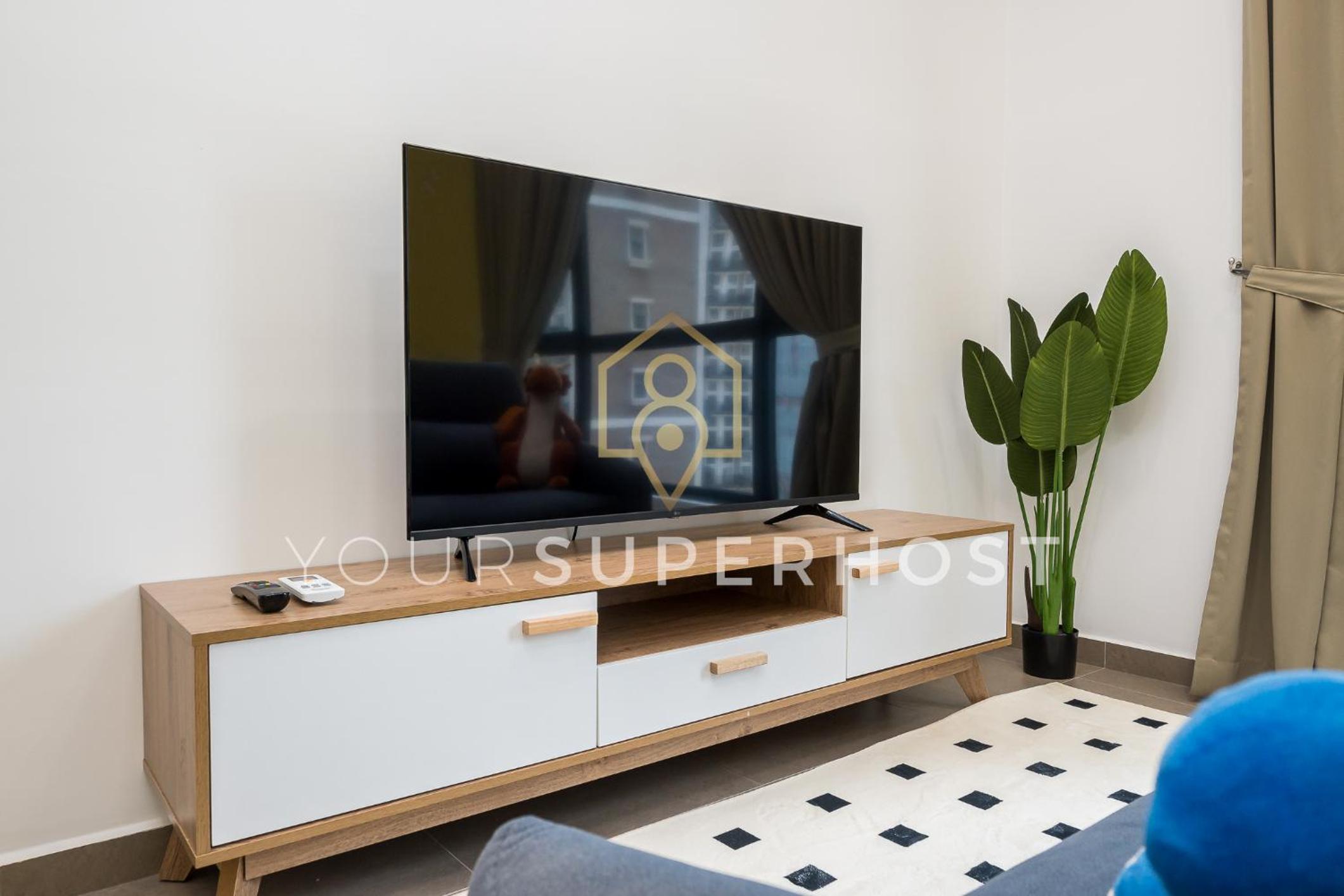Executive Suite - Photo 7