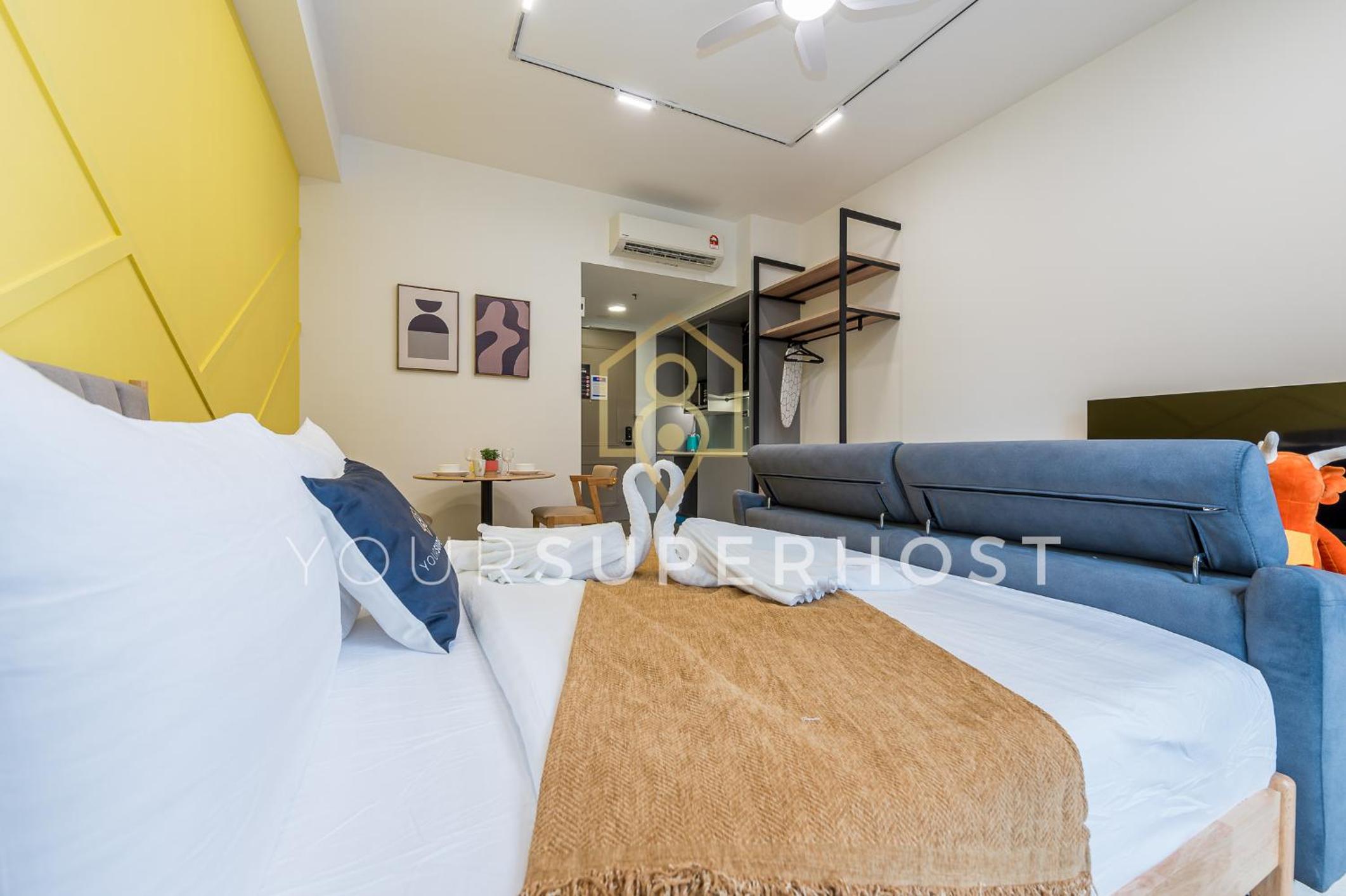 Executive Suite - Photo 9