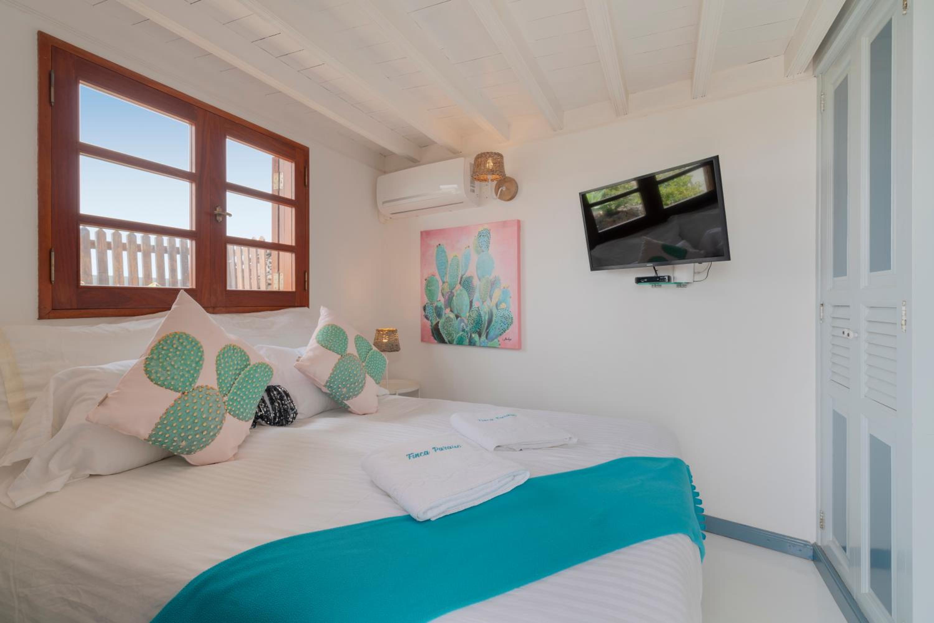 Villa photo 3