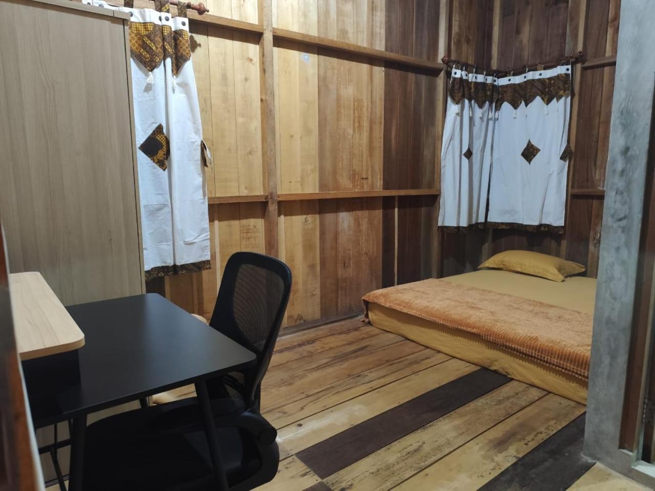 Deluxe Double Room - Photo 8