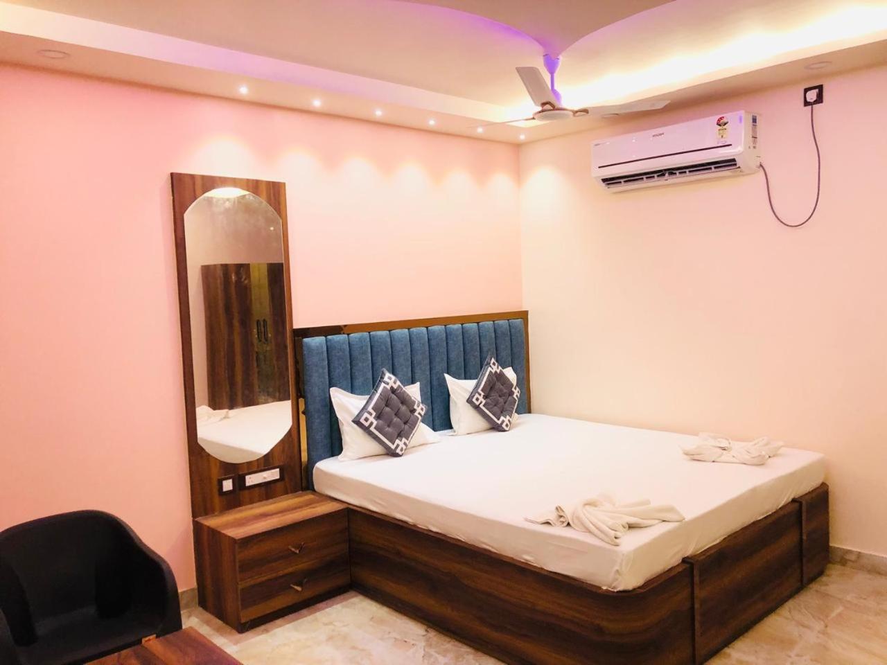 Deluxe Double Room With Sea View photo 3