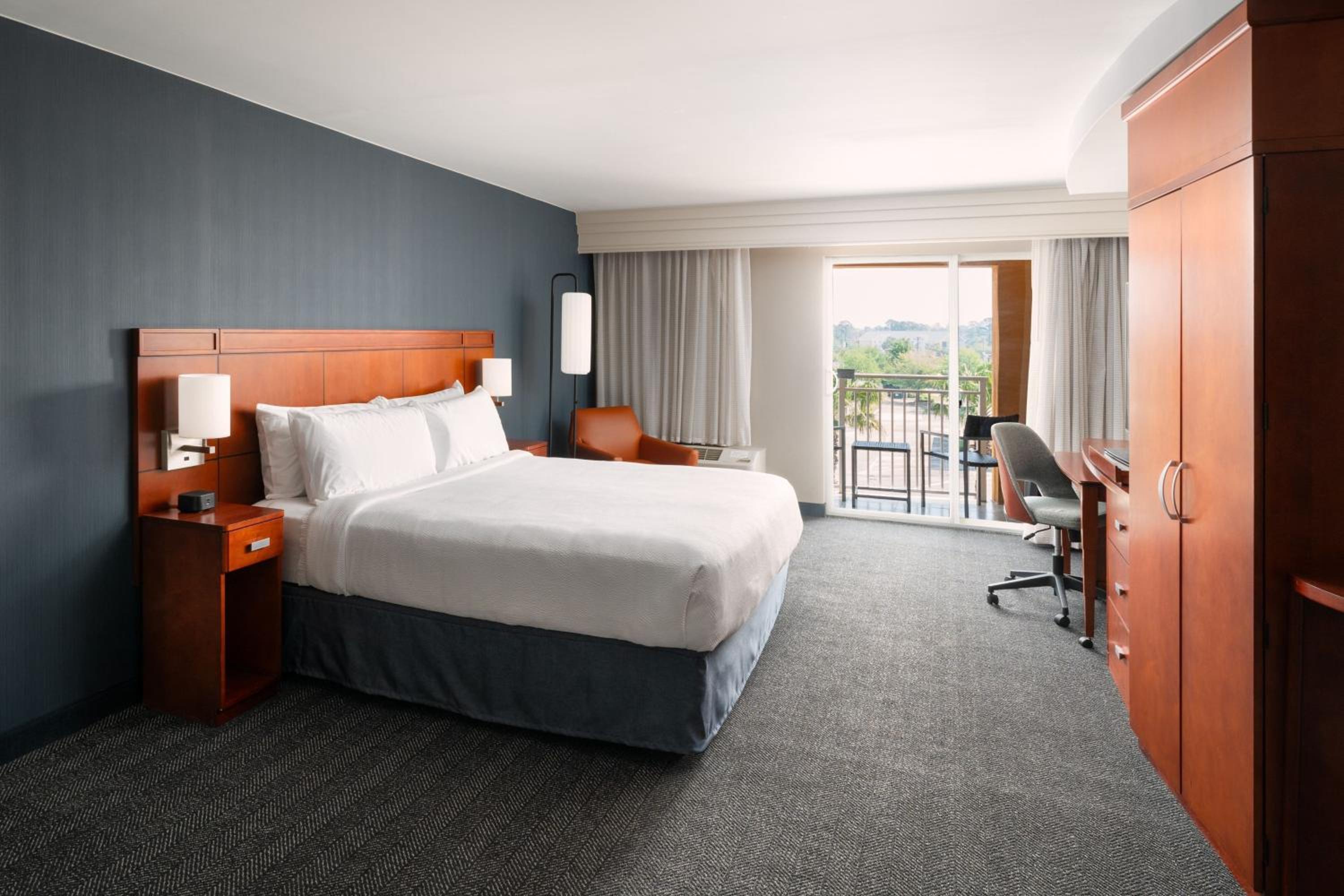 King Suite with Sofa Bed