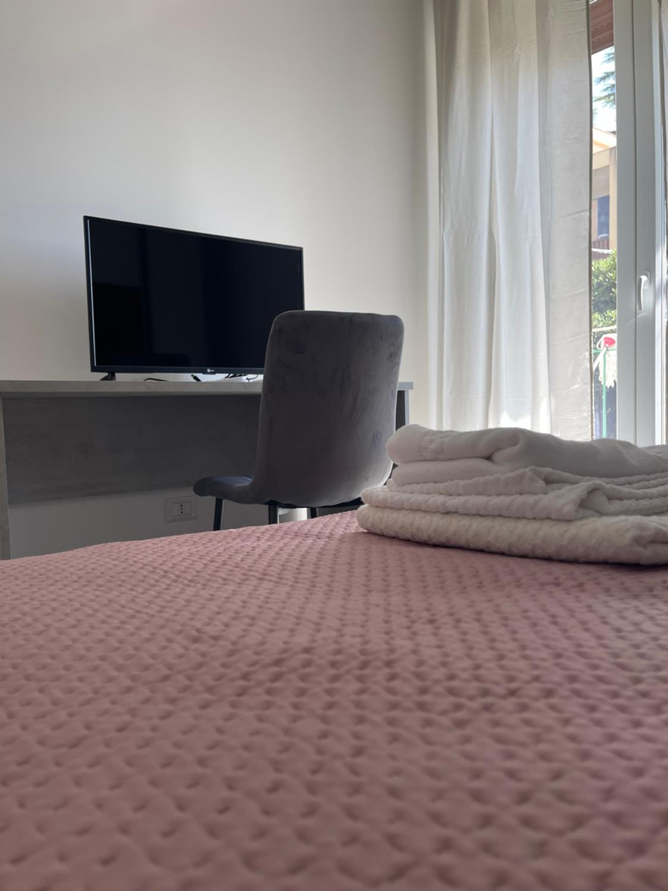 Deluxe King Room photo 1