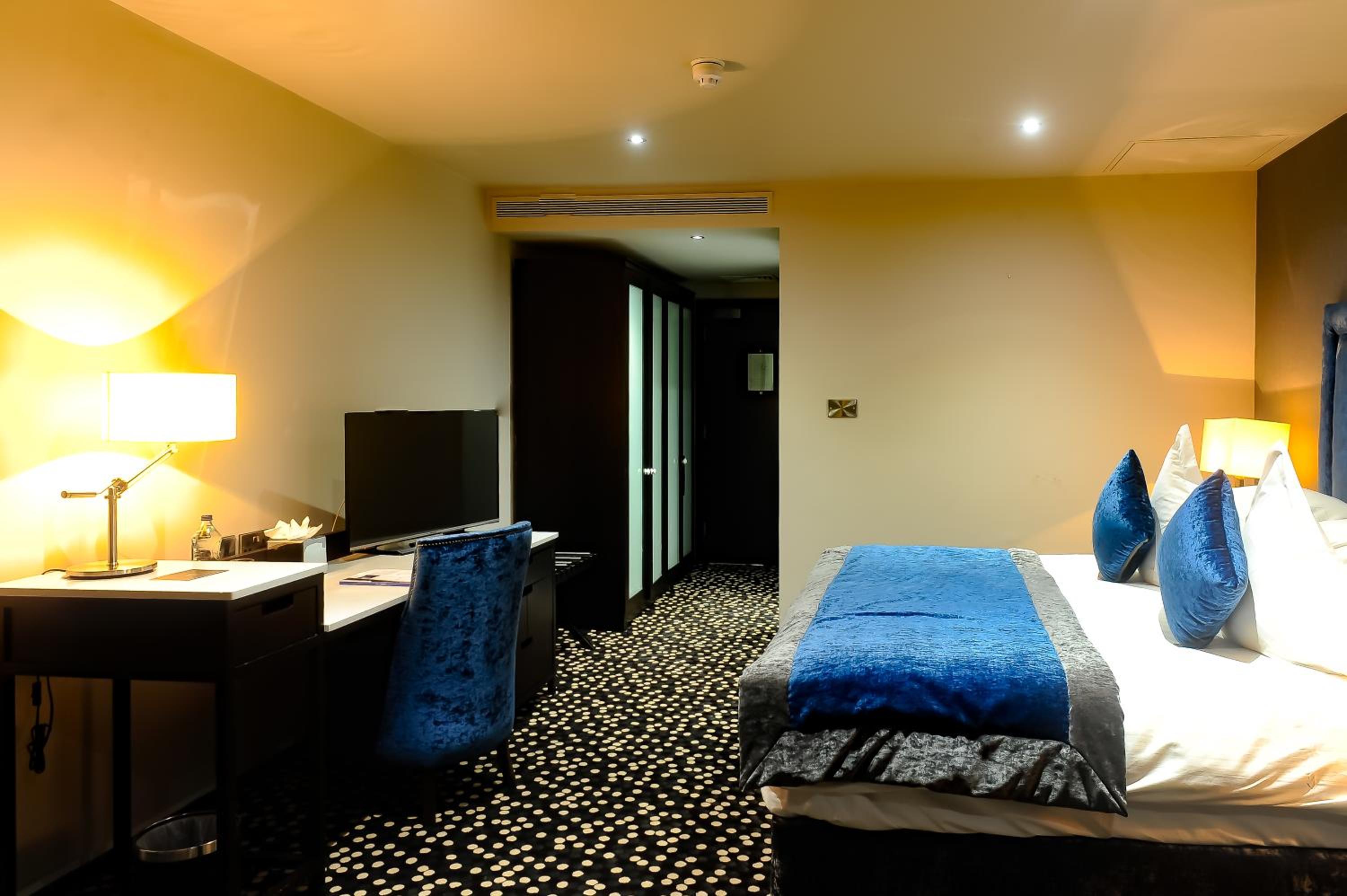 Classic Double Room - Photo 1