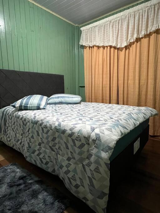 Two-Bedroom House photo 2