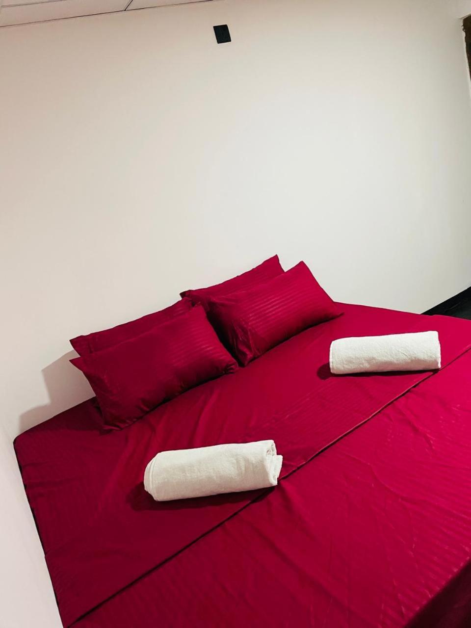 Double Room With Private Bathroom photo 2