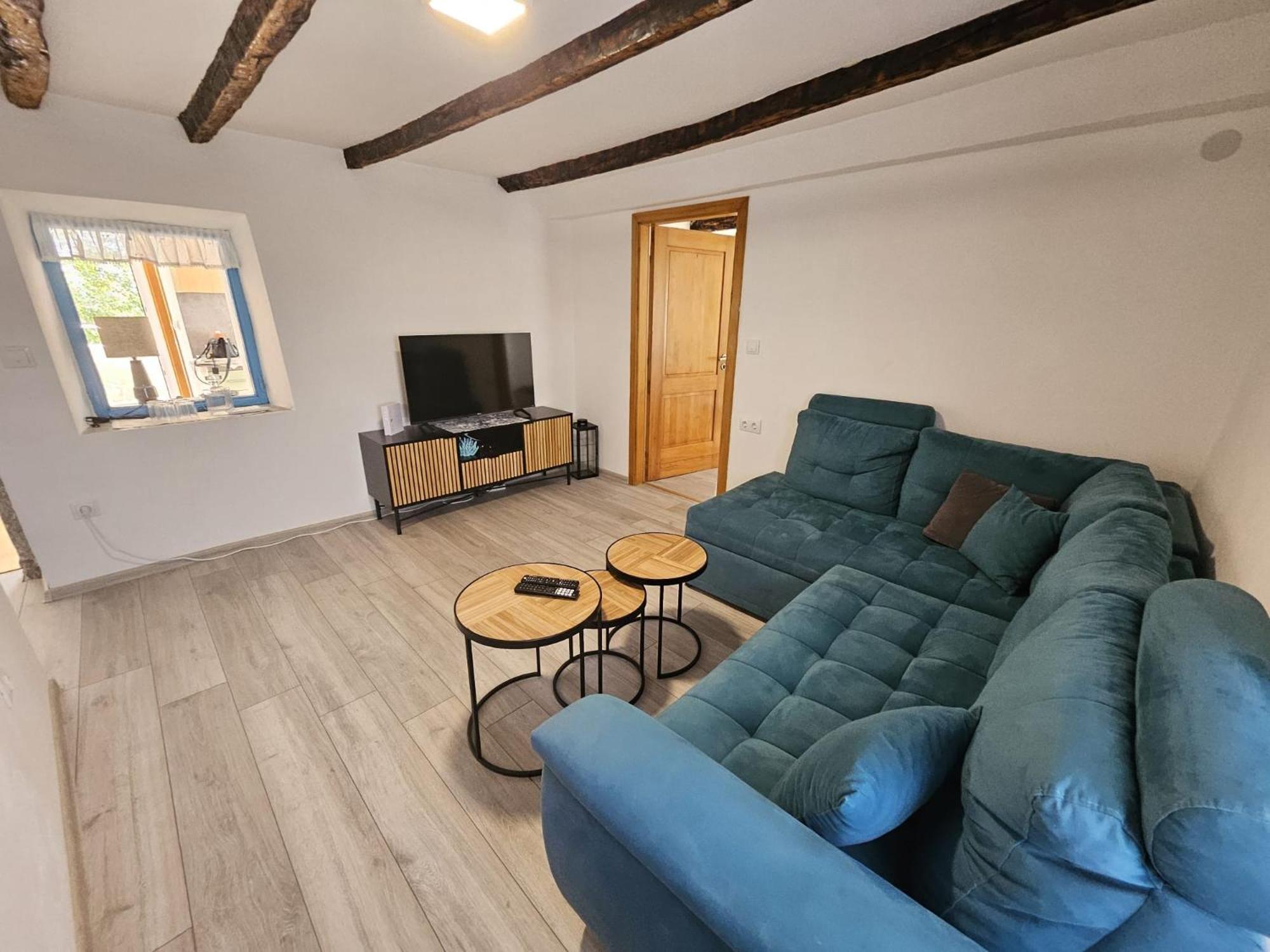 Villa photo 1