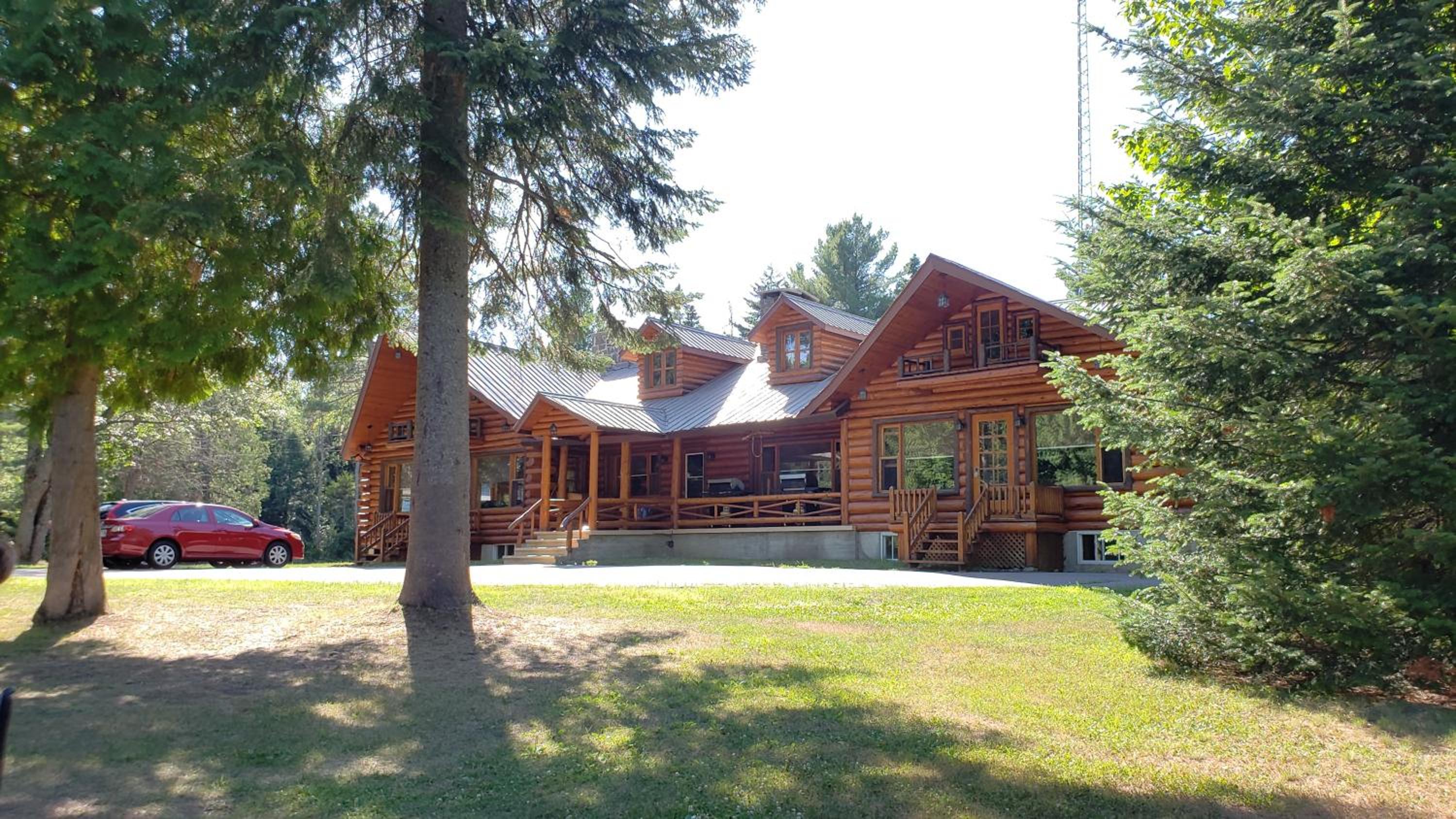 Superior Chalet