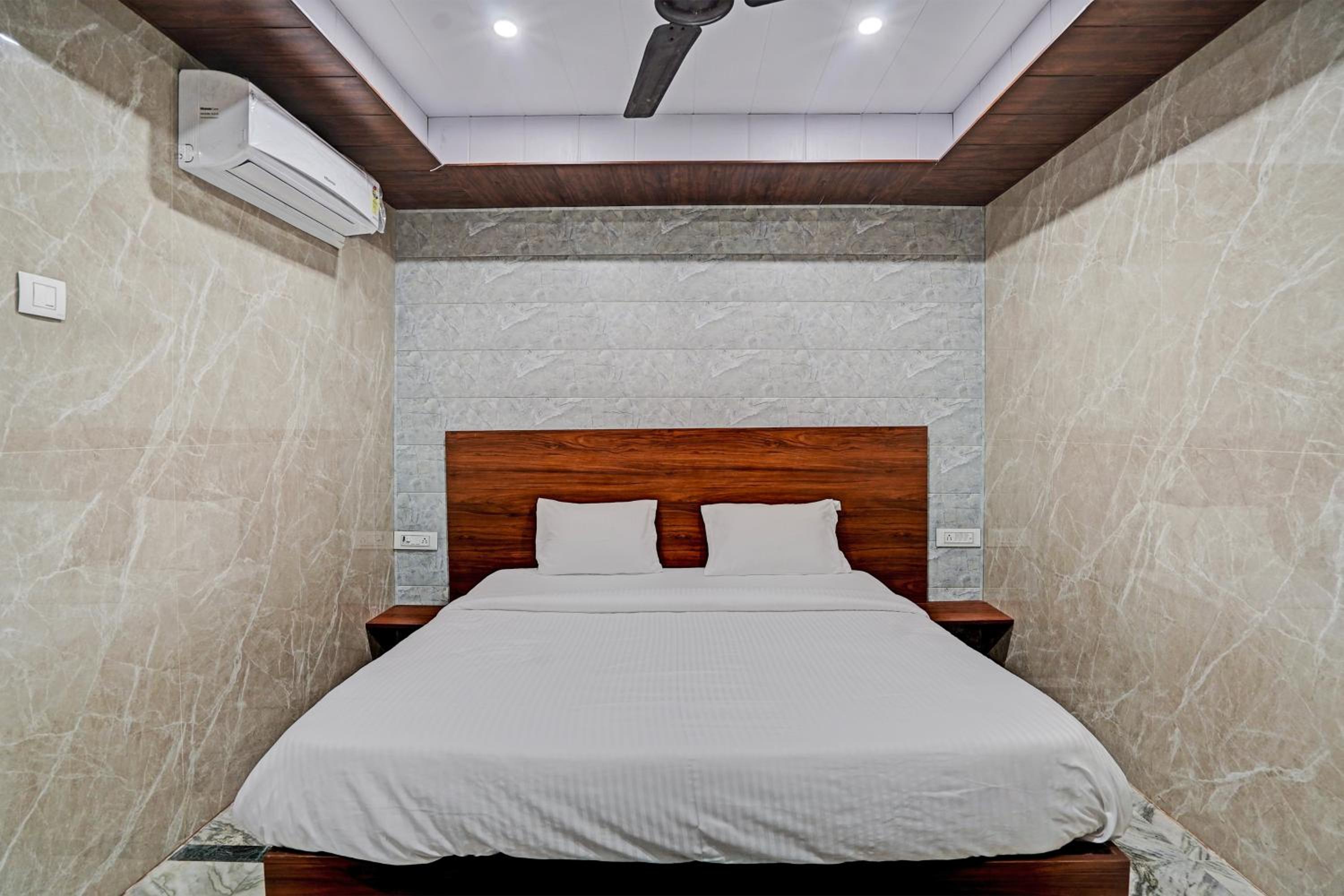 Classic Triple Room