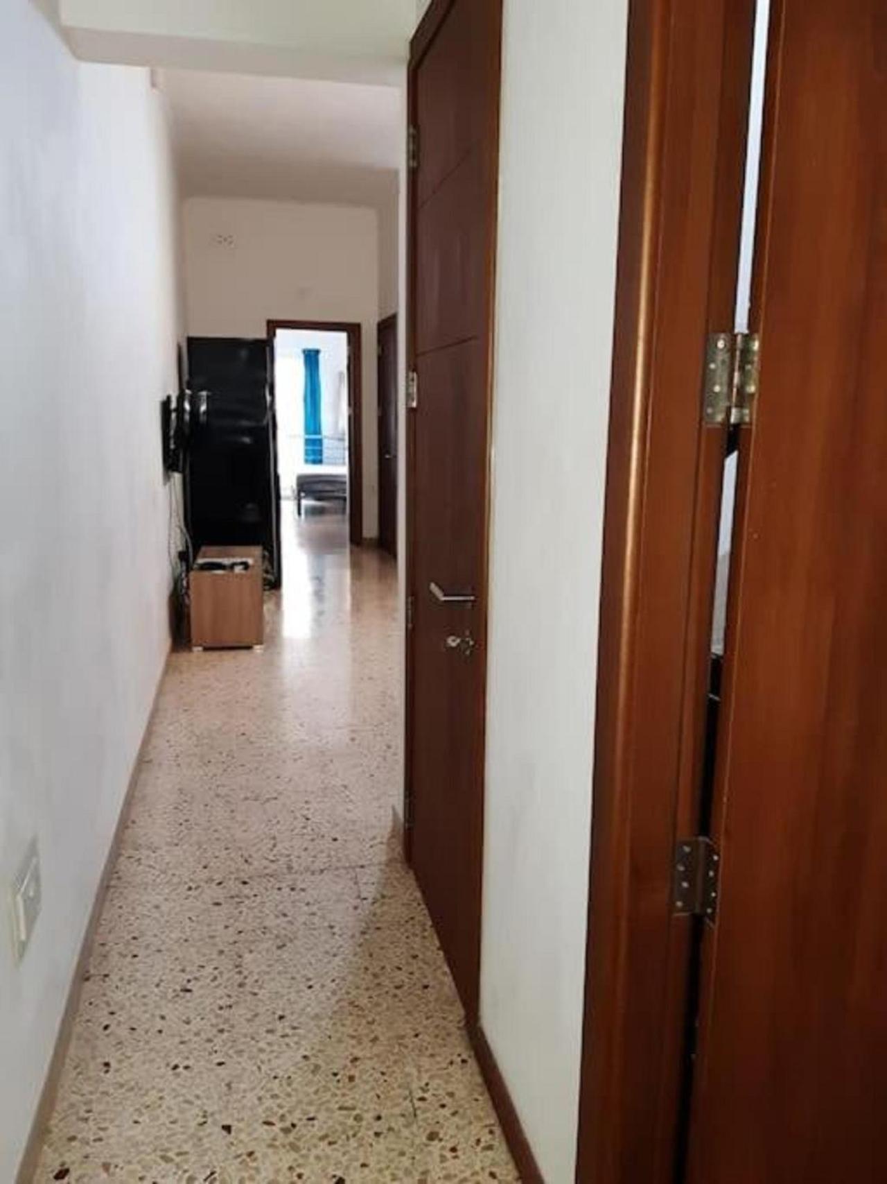 Two-Bedroom Apartment with Balcony photo 3