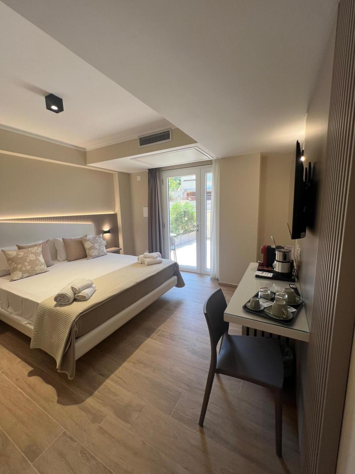 Superior Double Room photo 2
