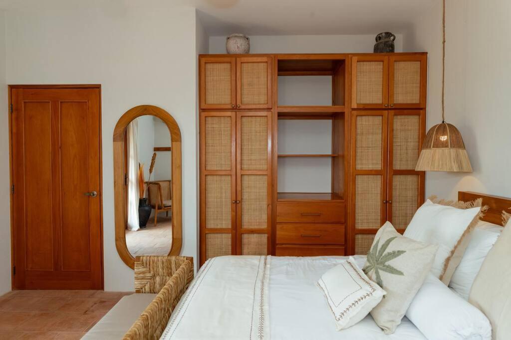 Three-Bedroom Villa photo 1