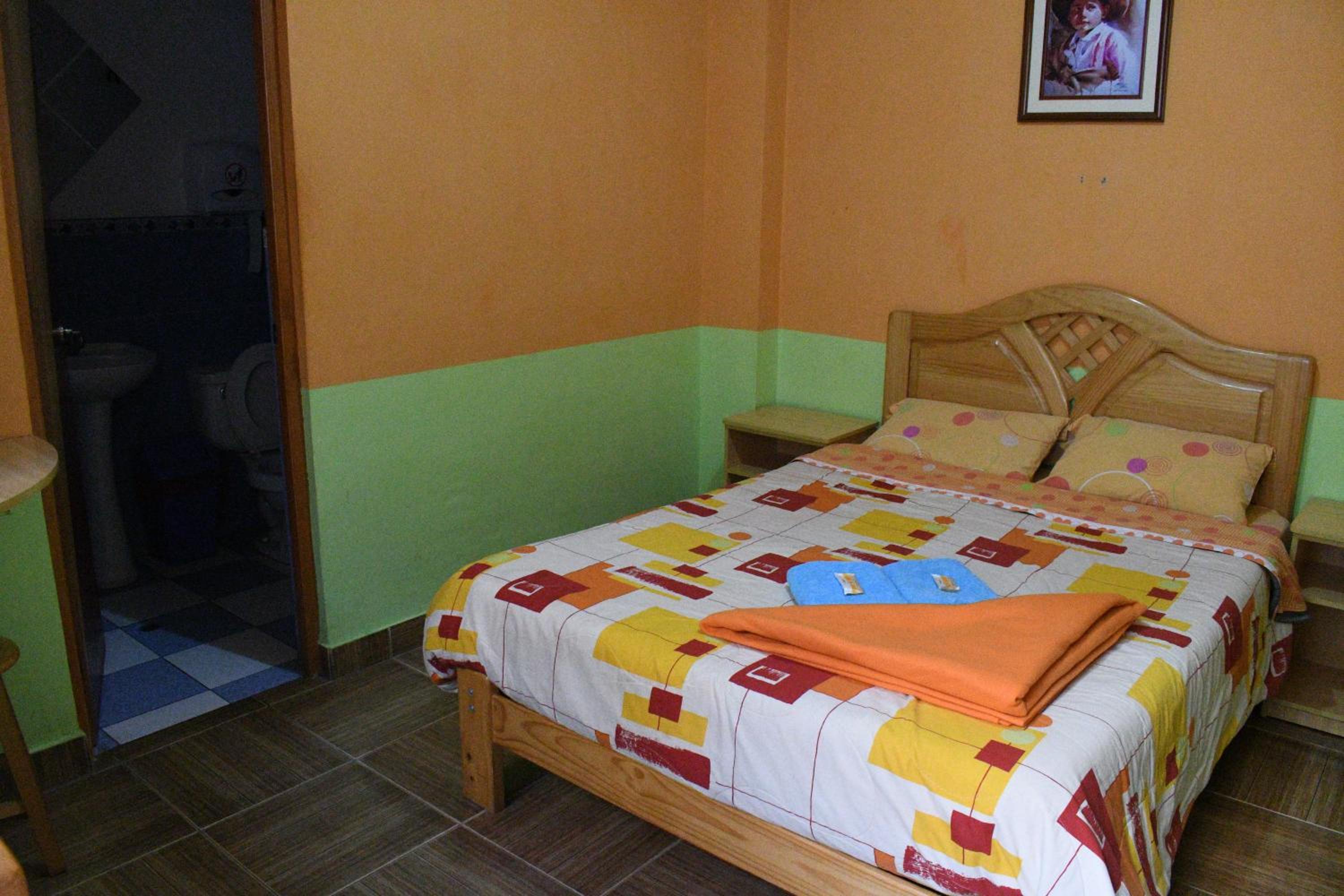 Double Room with Private Bathroom photo 1